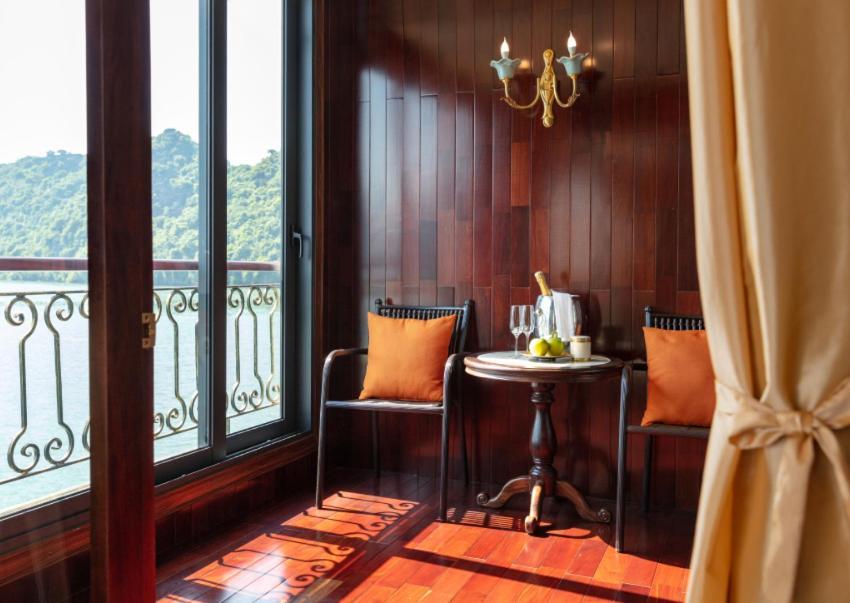 Indochine Cruise 5*