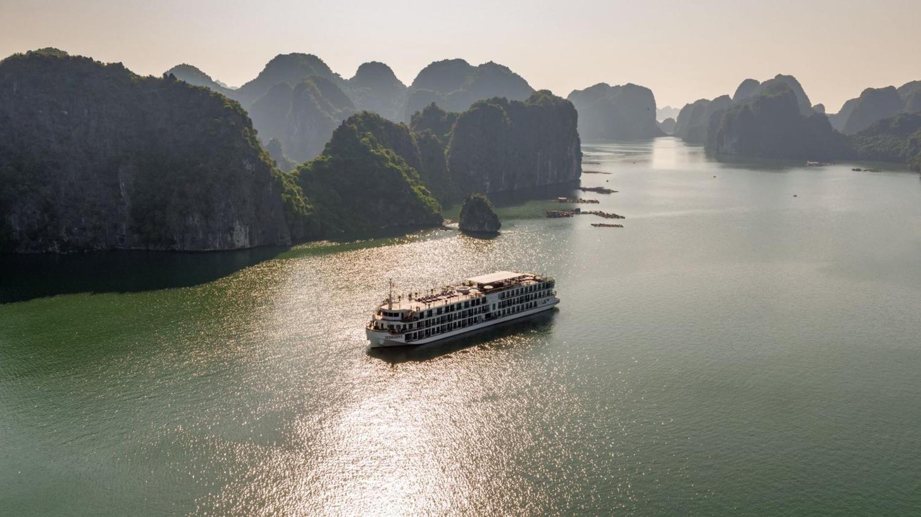  Indochine Cruise 5*
