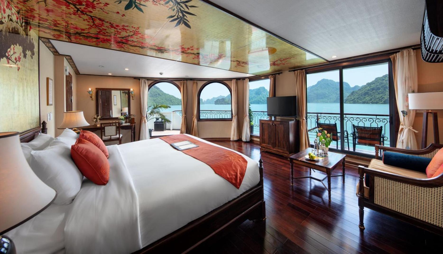 Indochine Cruise 5* Hạ Long