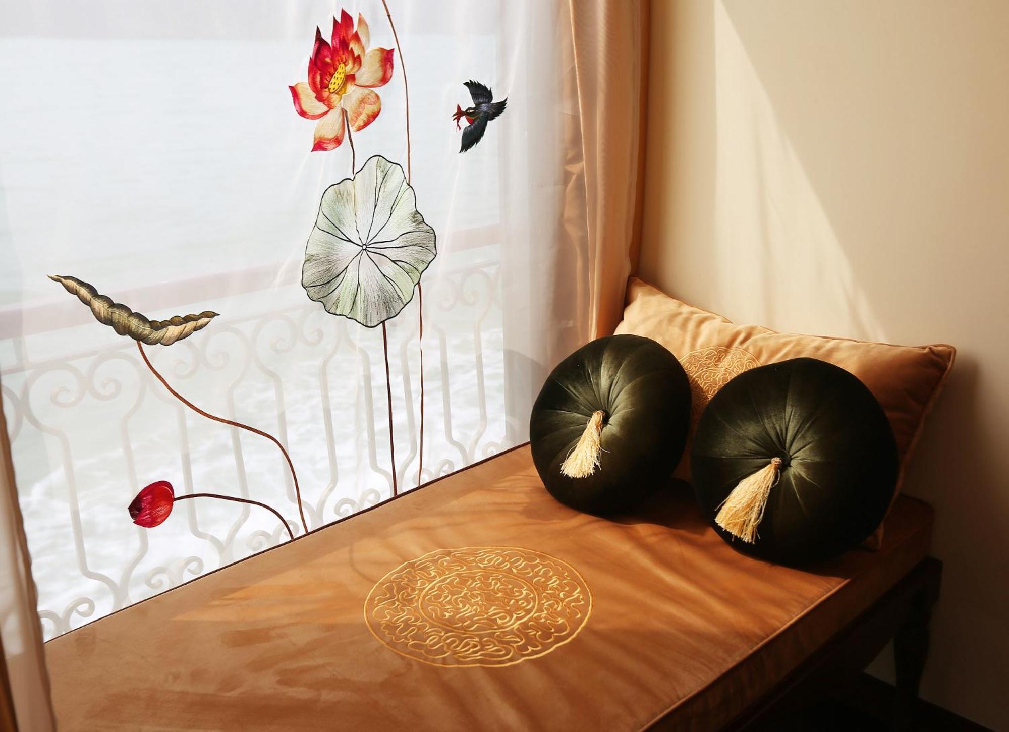Indochine Cruise Hạ Long