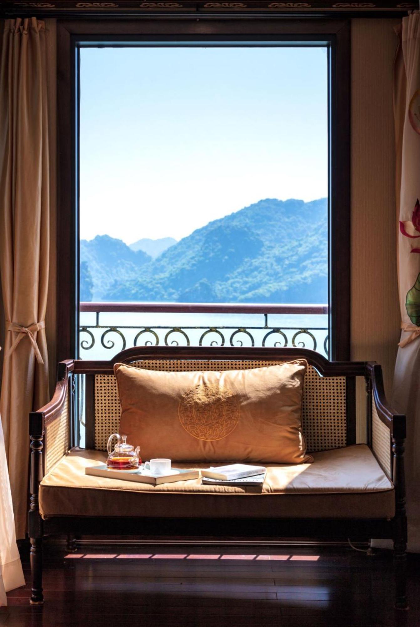 Indochine Cruise Hạ Long