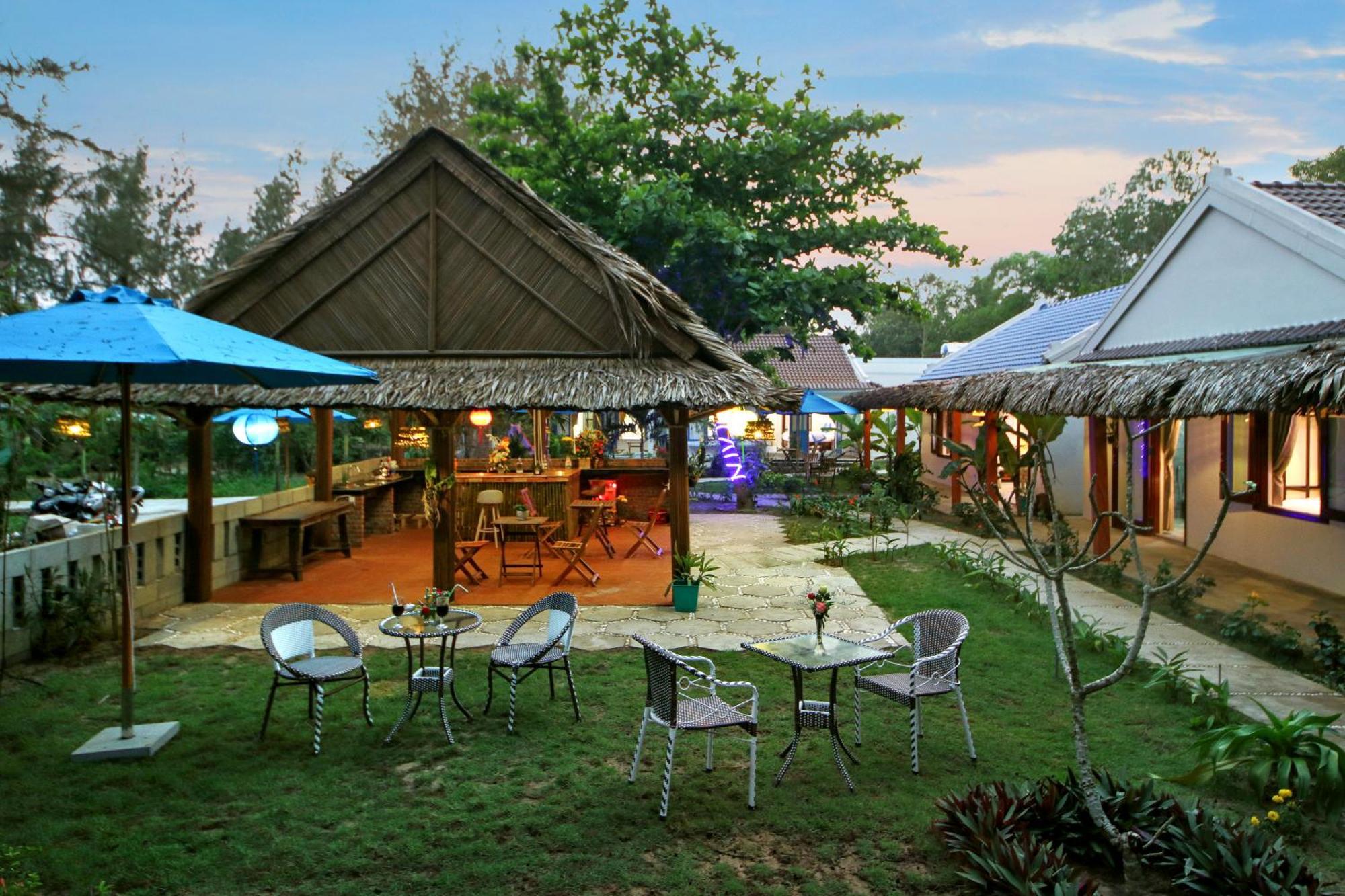 Hoi An Blue Seaside 2*