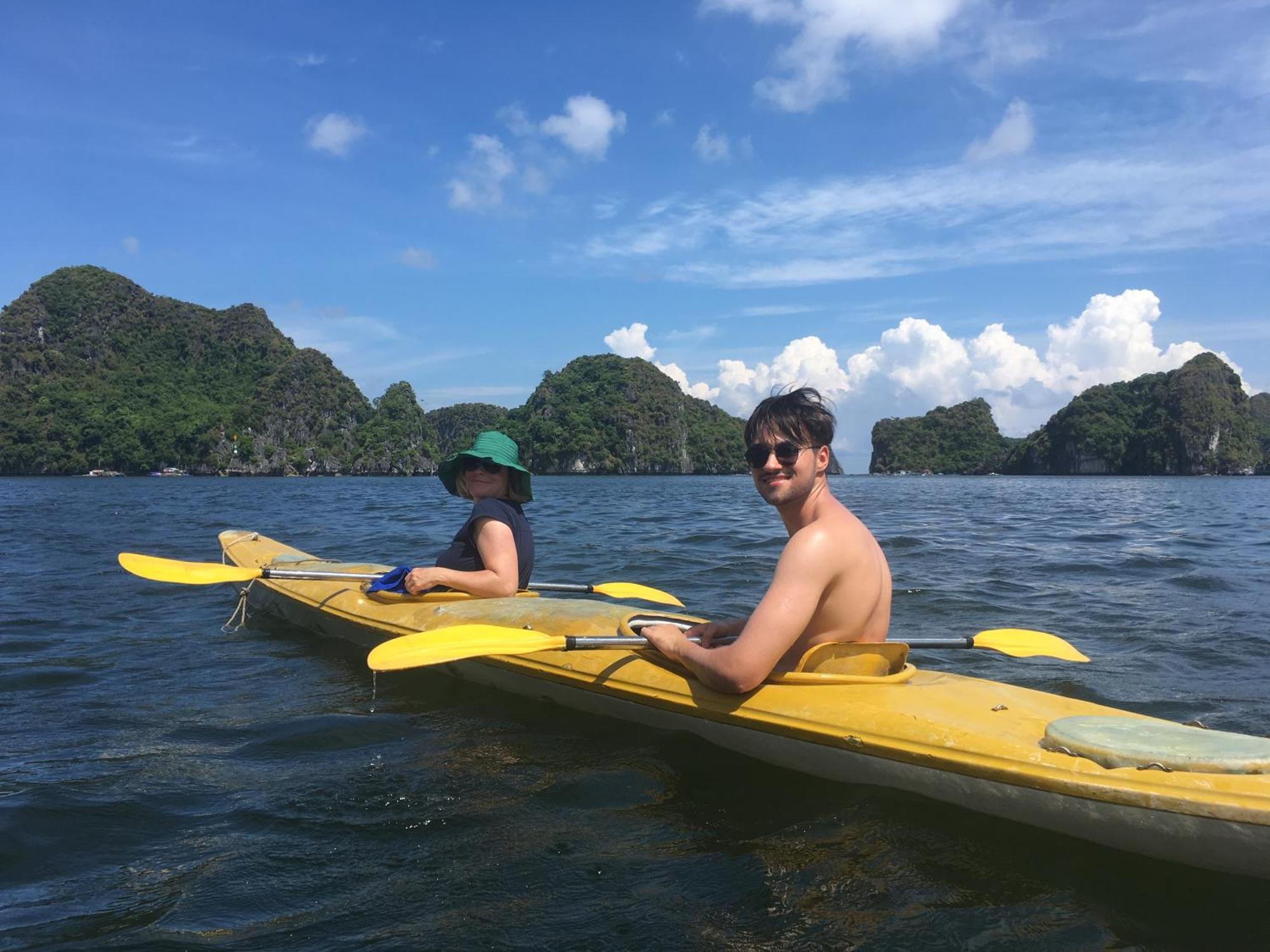 Cat Ba Bay Cruises 2*
