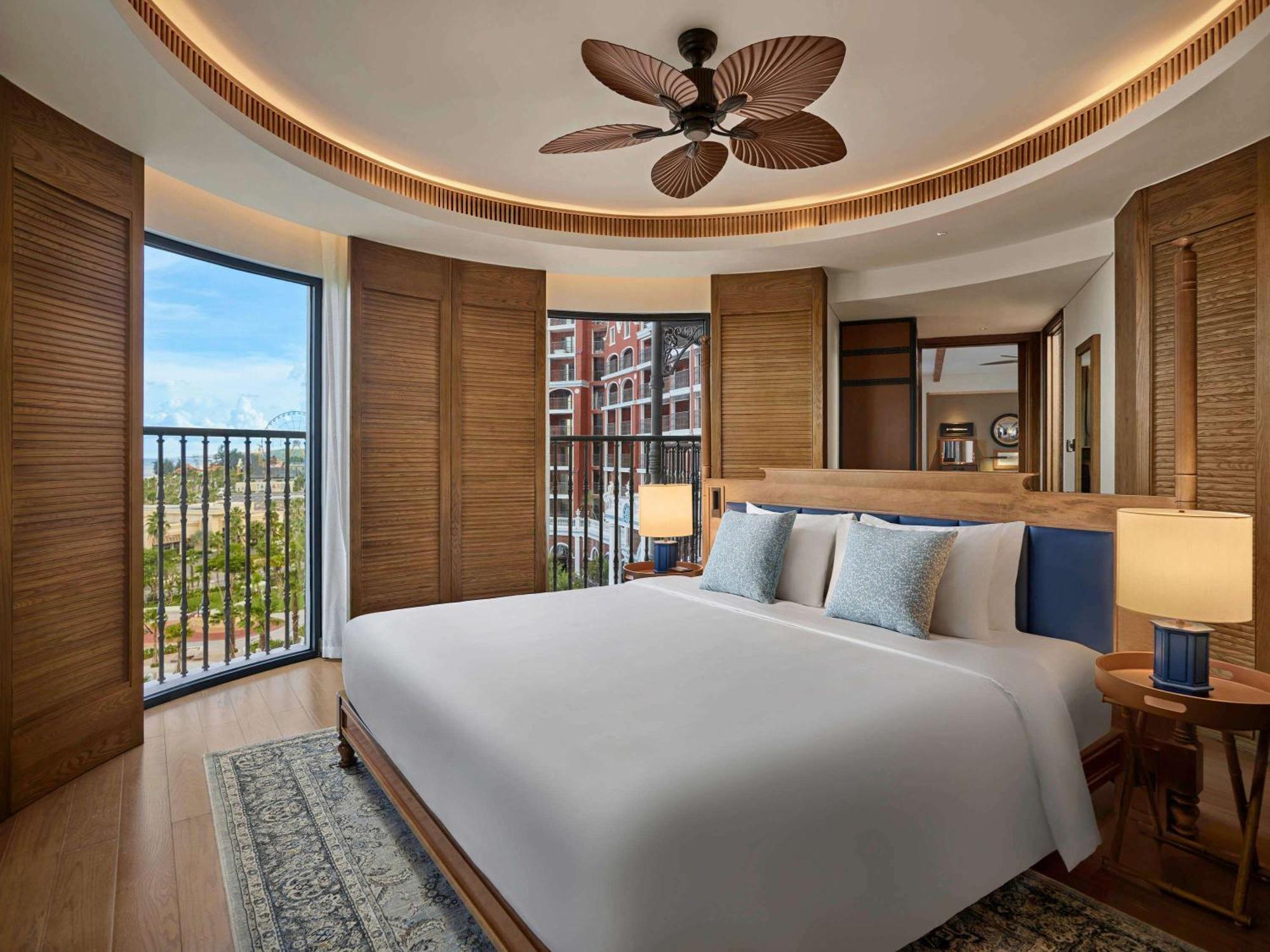 Moevenpick Resort
