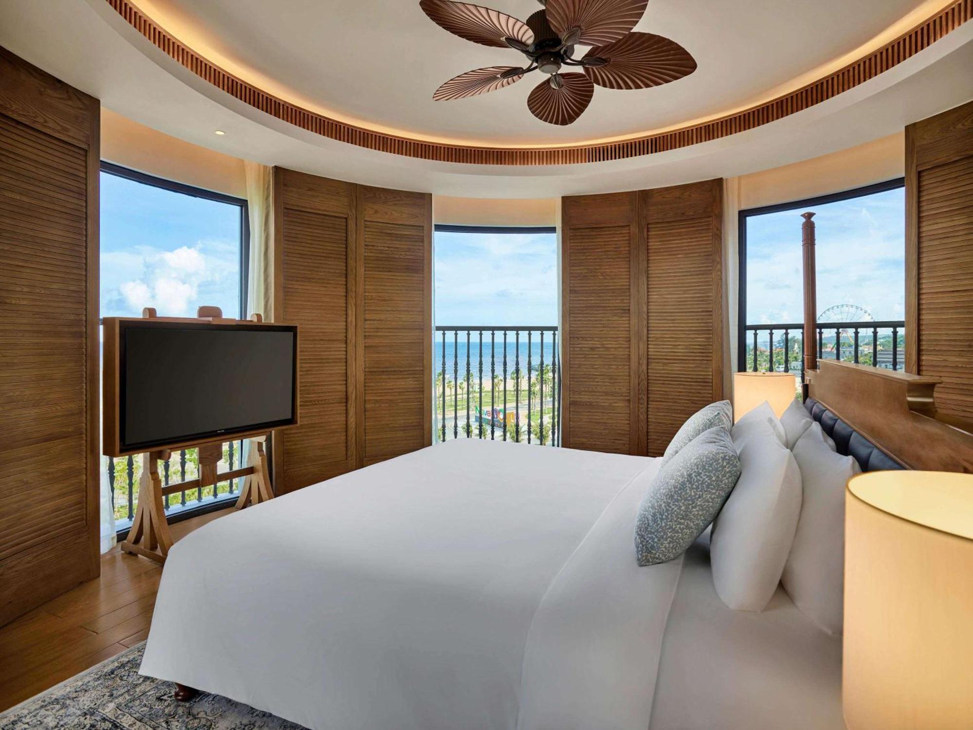 Moevenpick Resort 5*