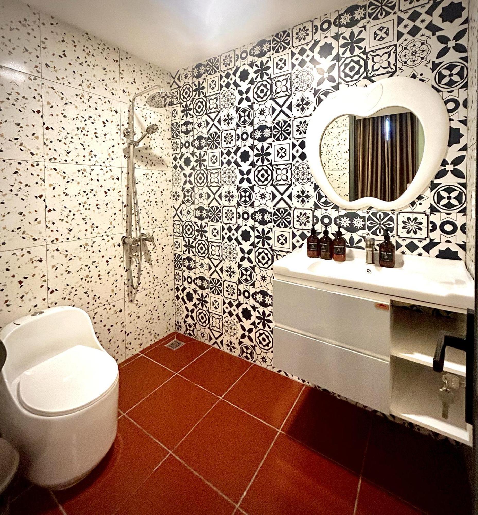 Herbs Spa & Grand World Hotel