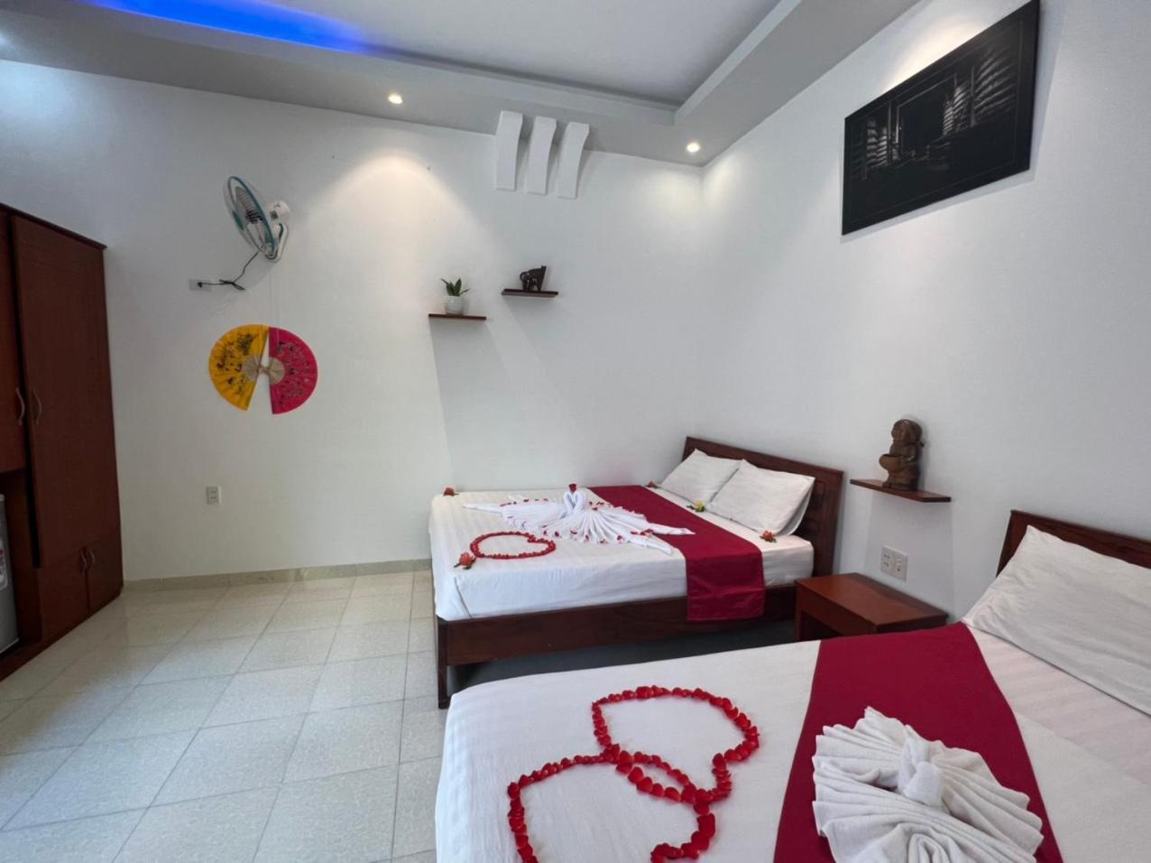 Hotel An Vinh Analog House - Le Bonheur Ap Thien Phuoc