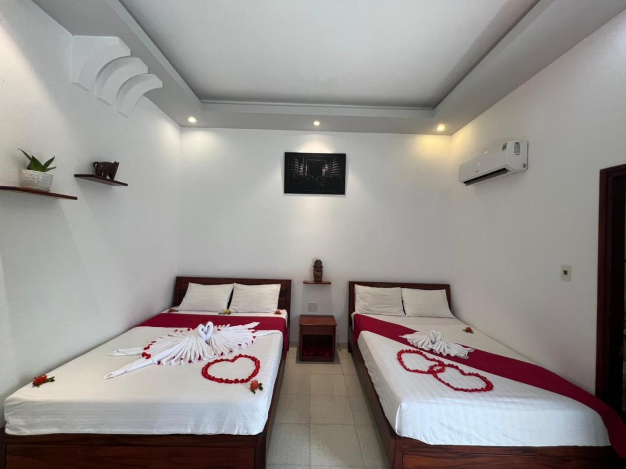 An Vinh Analog House - Le Bonheur Ap Thien Phuoc