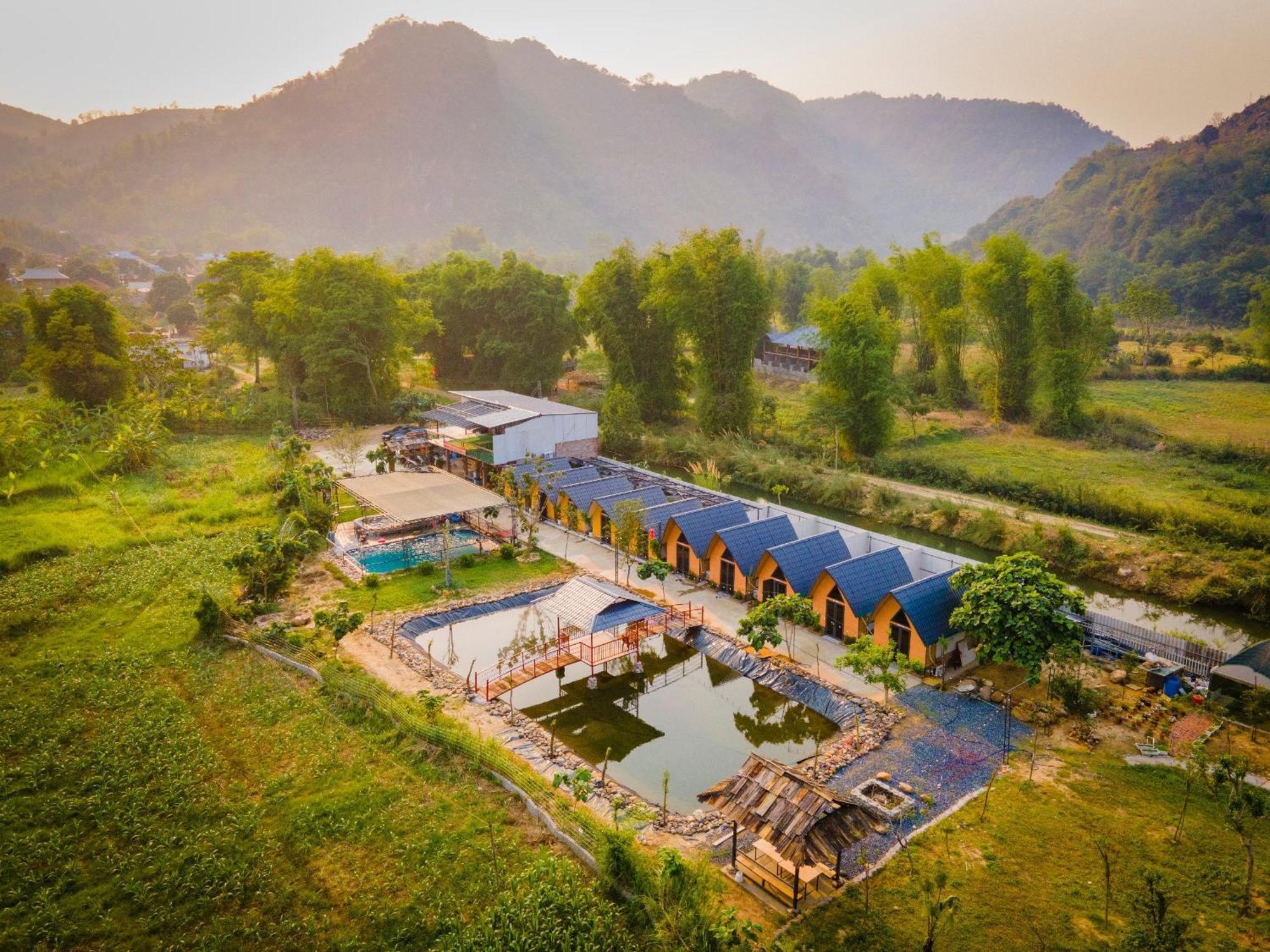 Suoi Khoang Minh Hang Hotel *