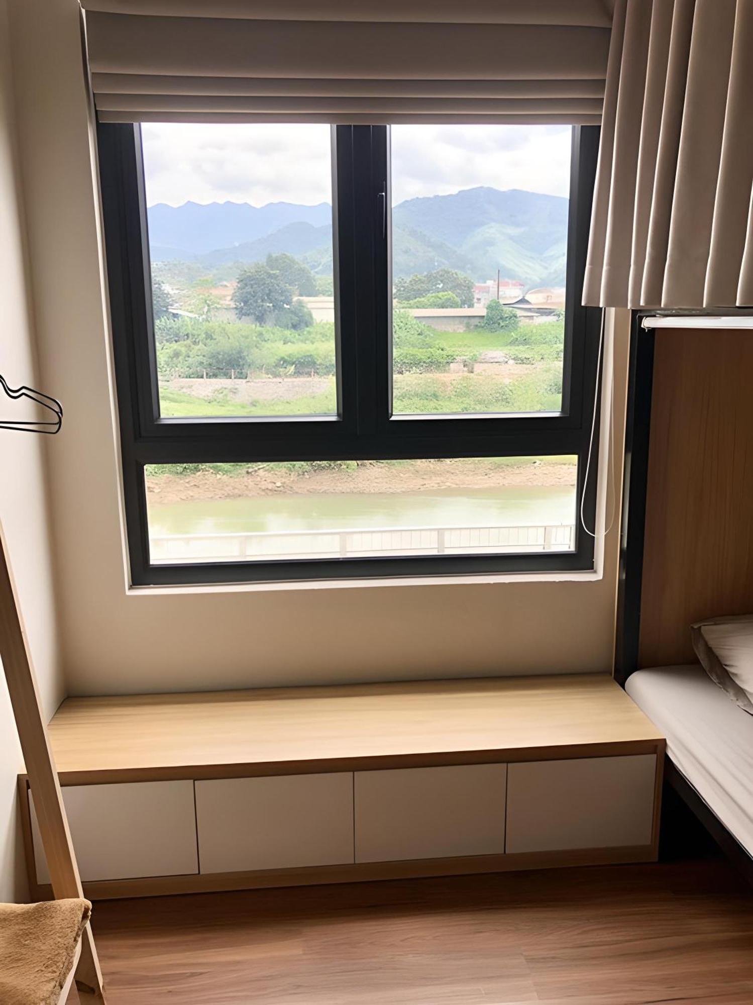 Hostel Tit Mit