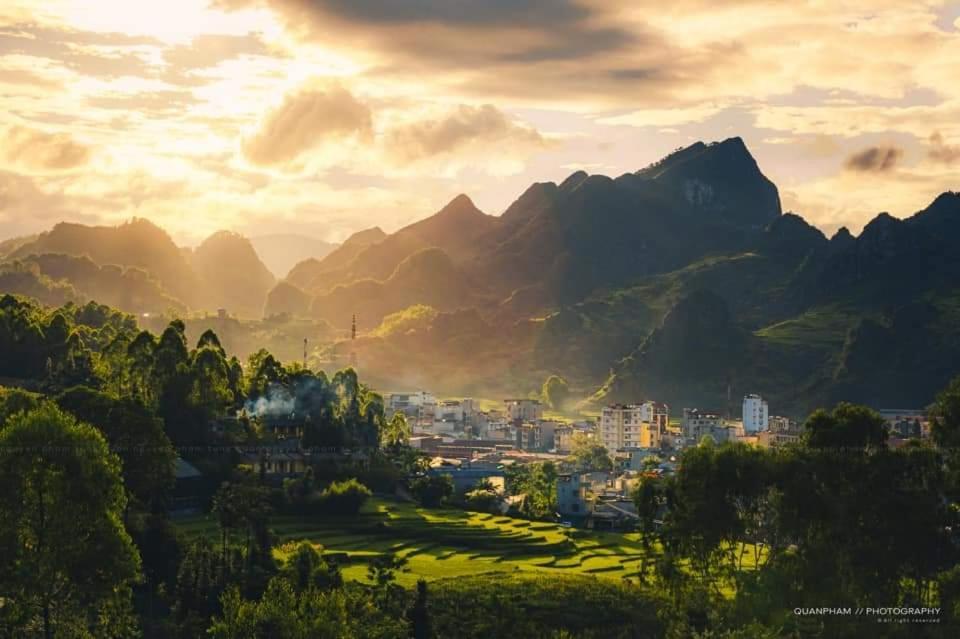 Dong Panorama Dong Van (Ha Giang)