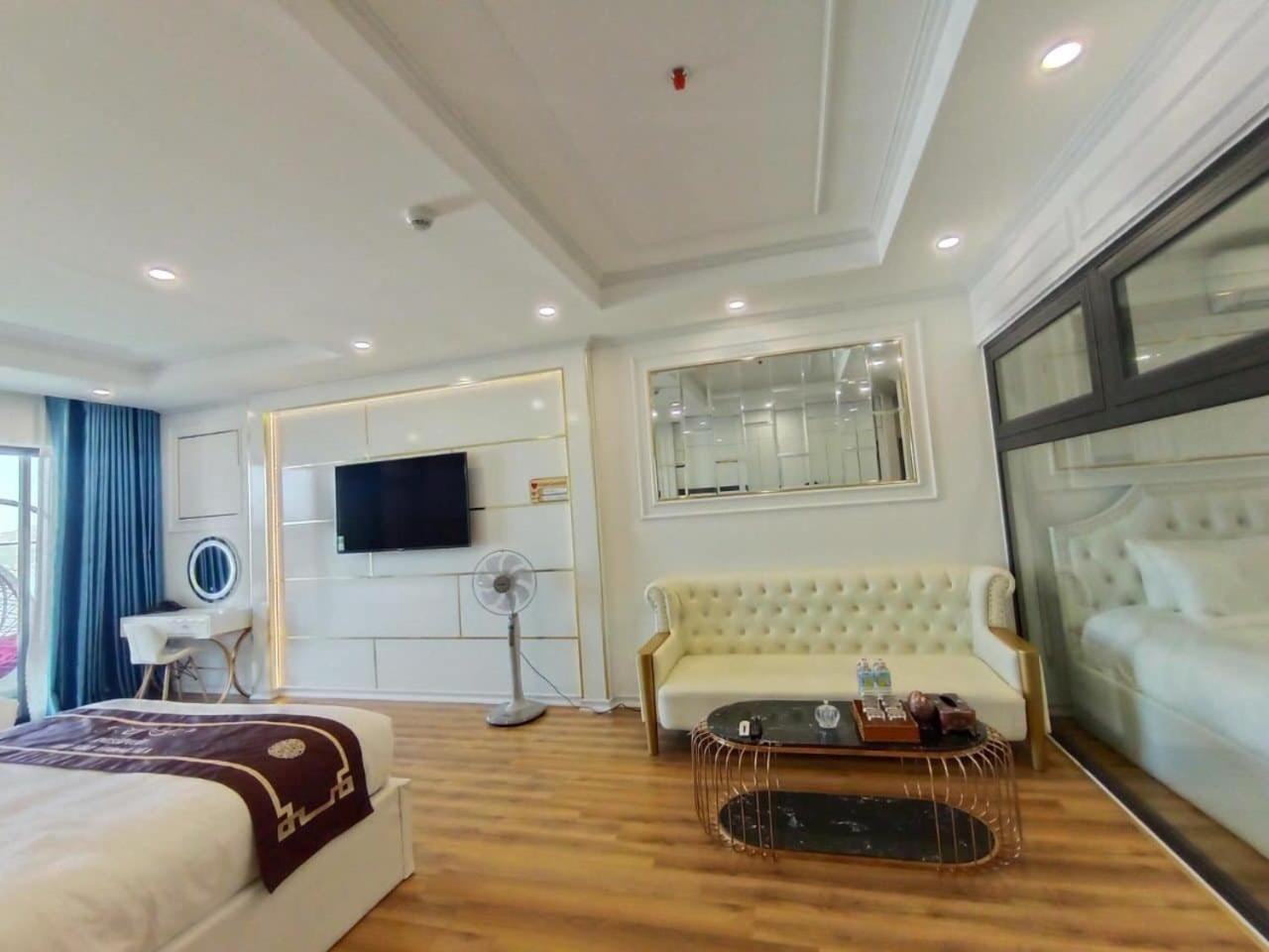 Tms Luxury *