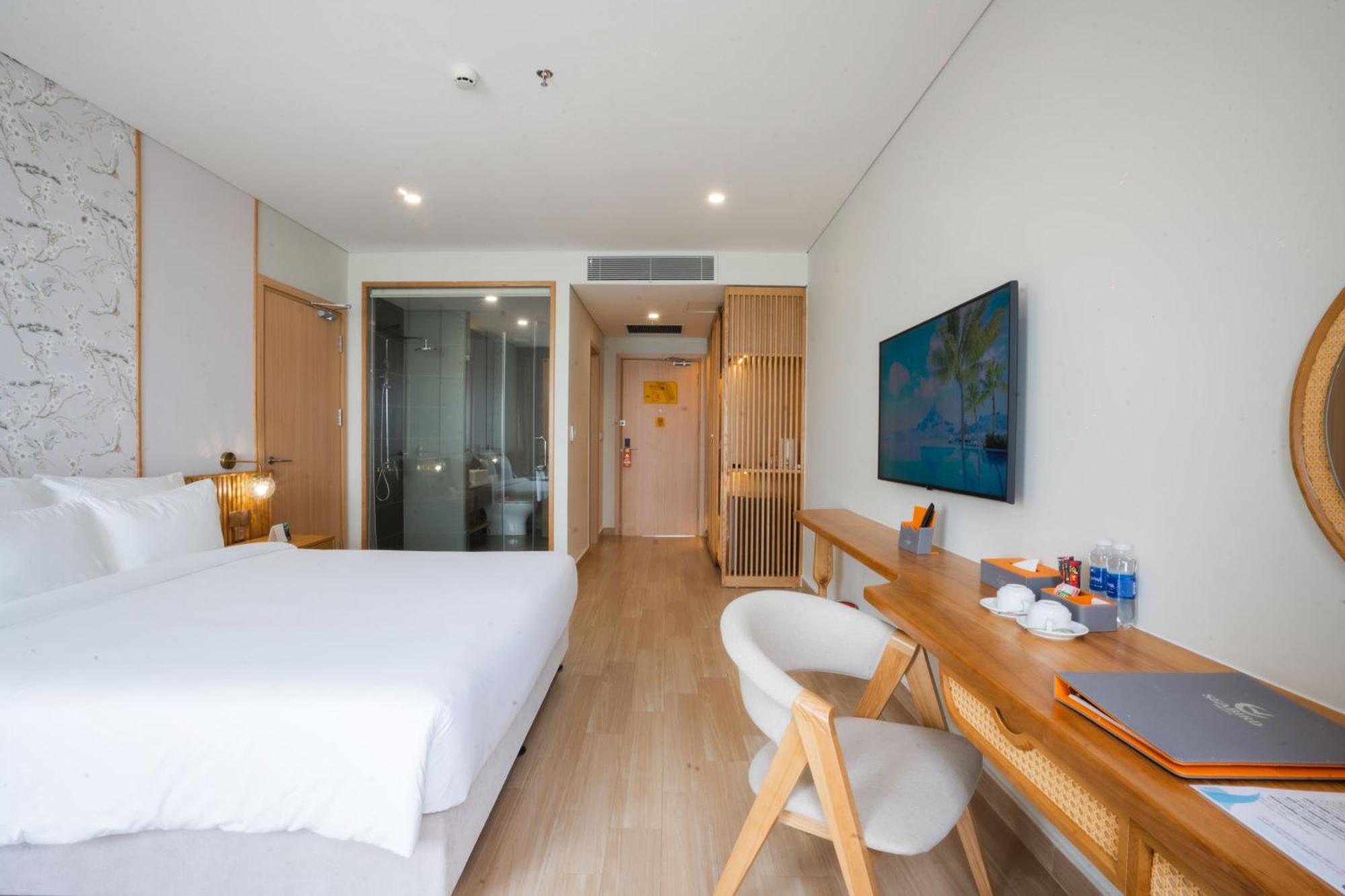 Hotel Seabird Thien Cam 4*