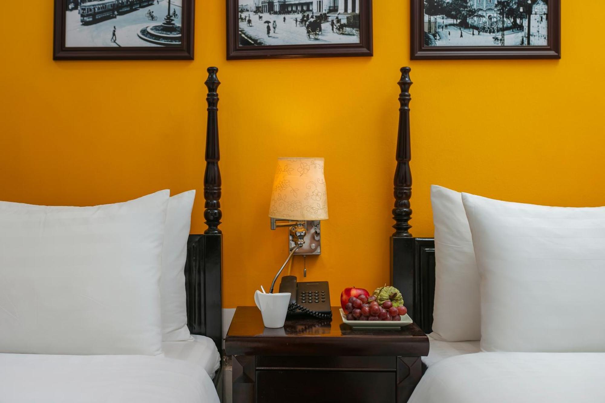 Silk Castle & Hanoi