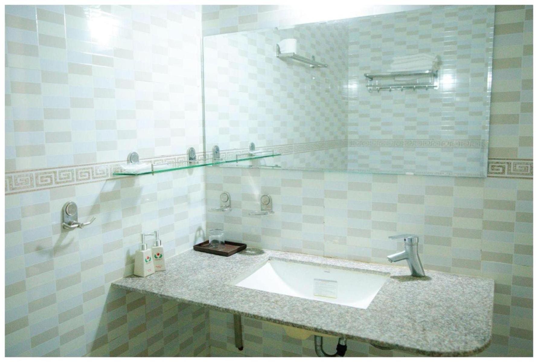 Bien Dong Complex * Luong Son (Hoa Binh)