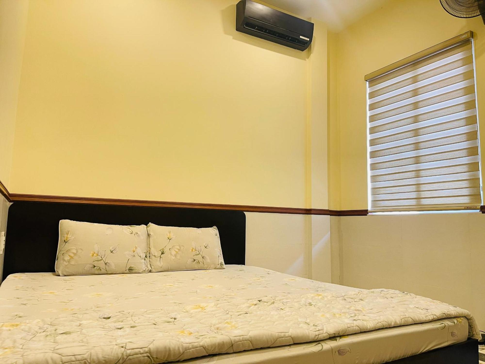 Sam Guest house *