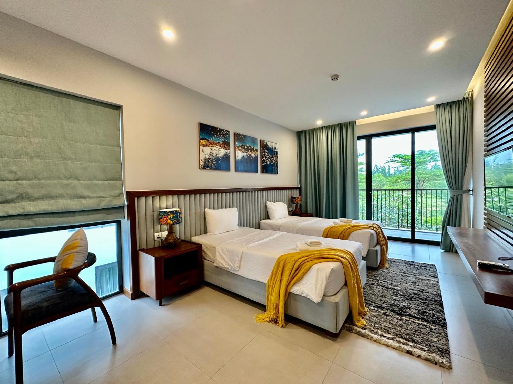 Villa West Private Swimming Pool