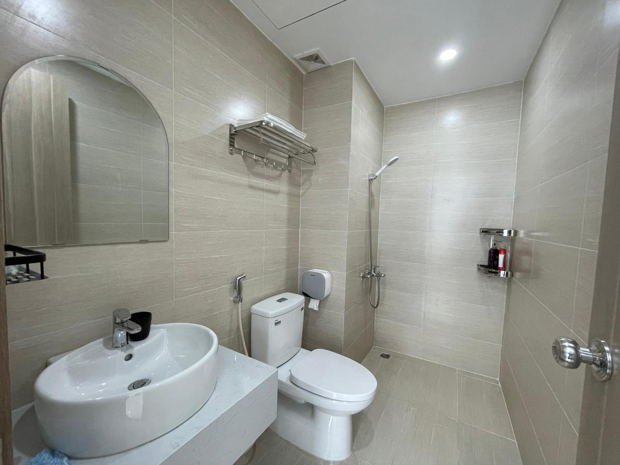 Oi 5 Apartment Hue
