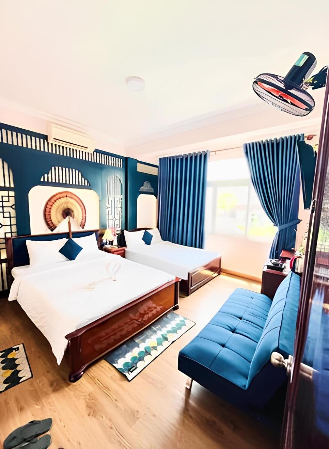 Hotel Pink Lotus