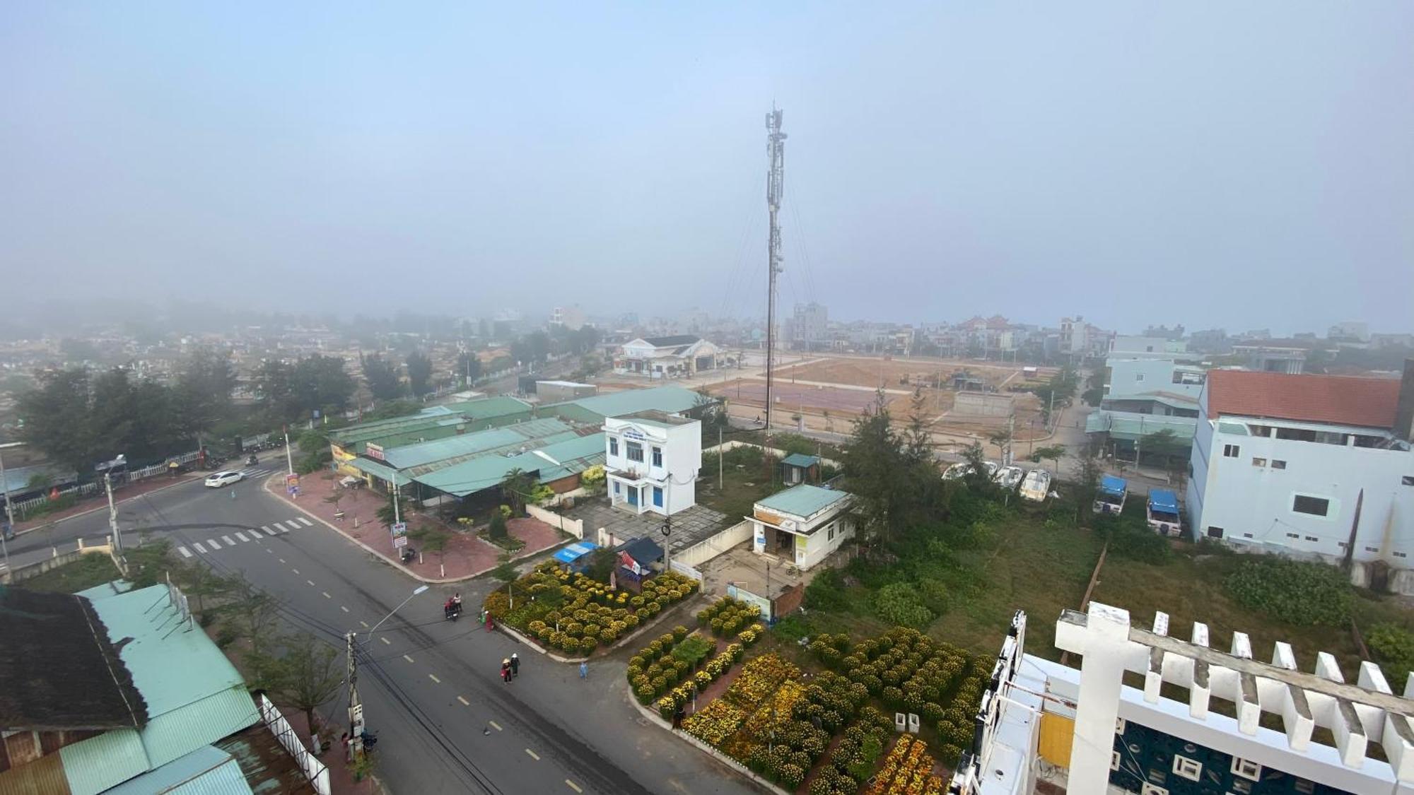 Khach San Nhon Ly Lys Hotel