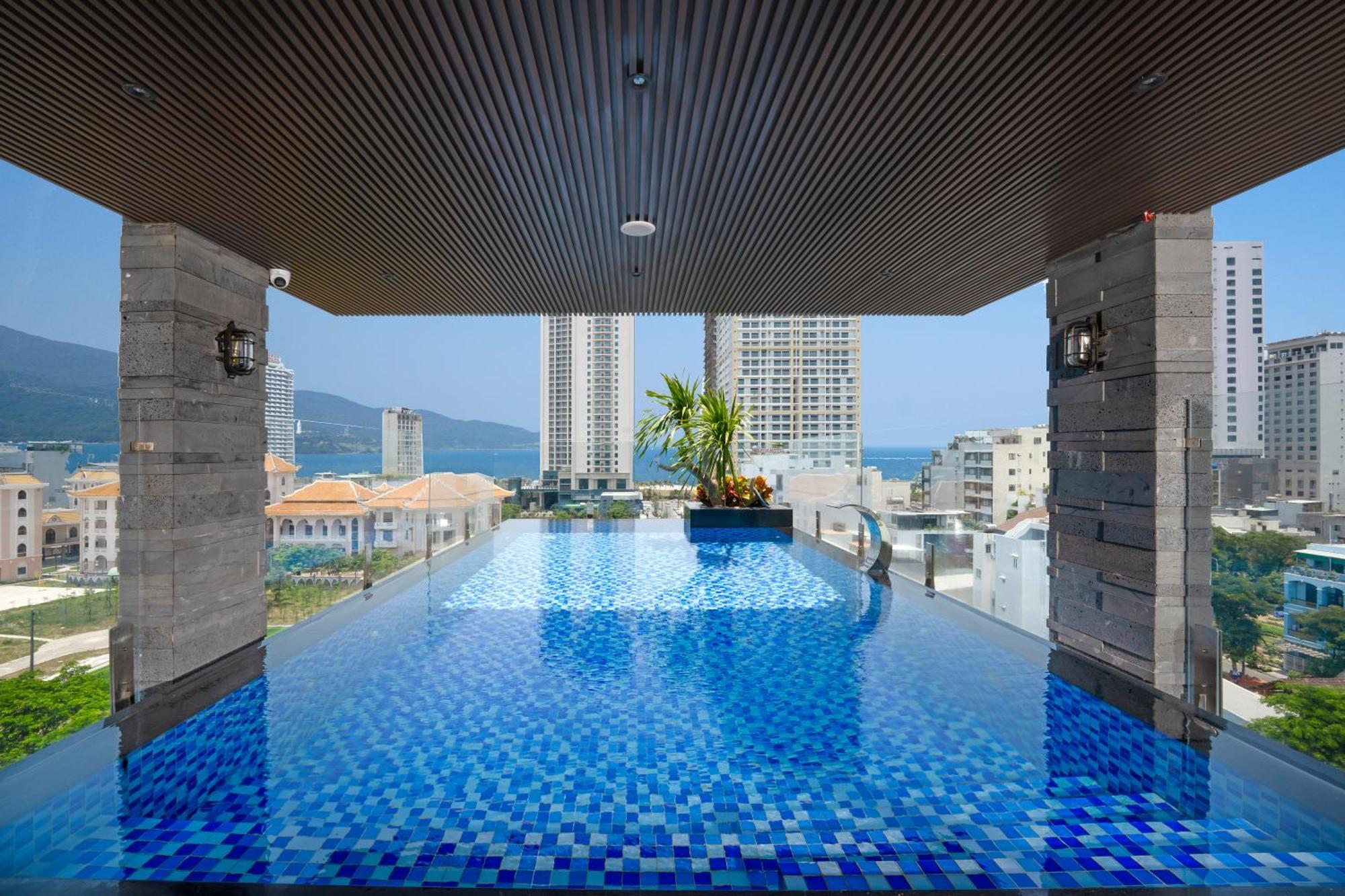 Tashi Ocean & - Free Gym Access 4*
