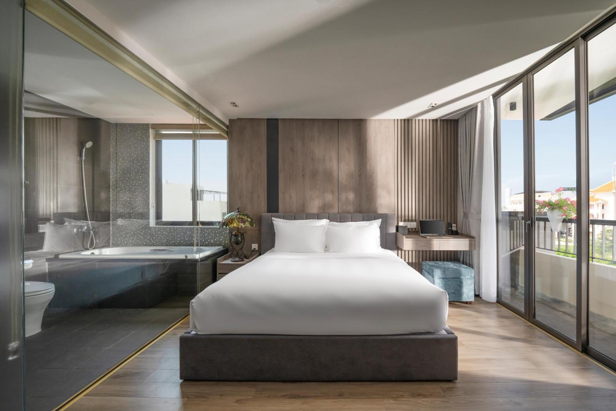 Tashi Ocean & - Free Gym Access Hotel 4*