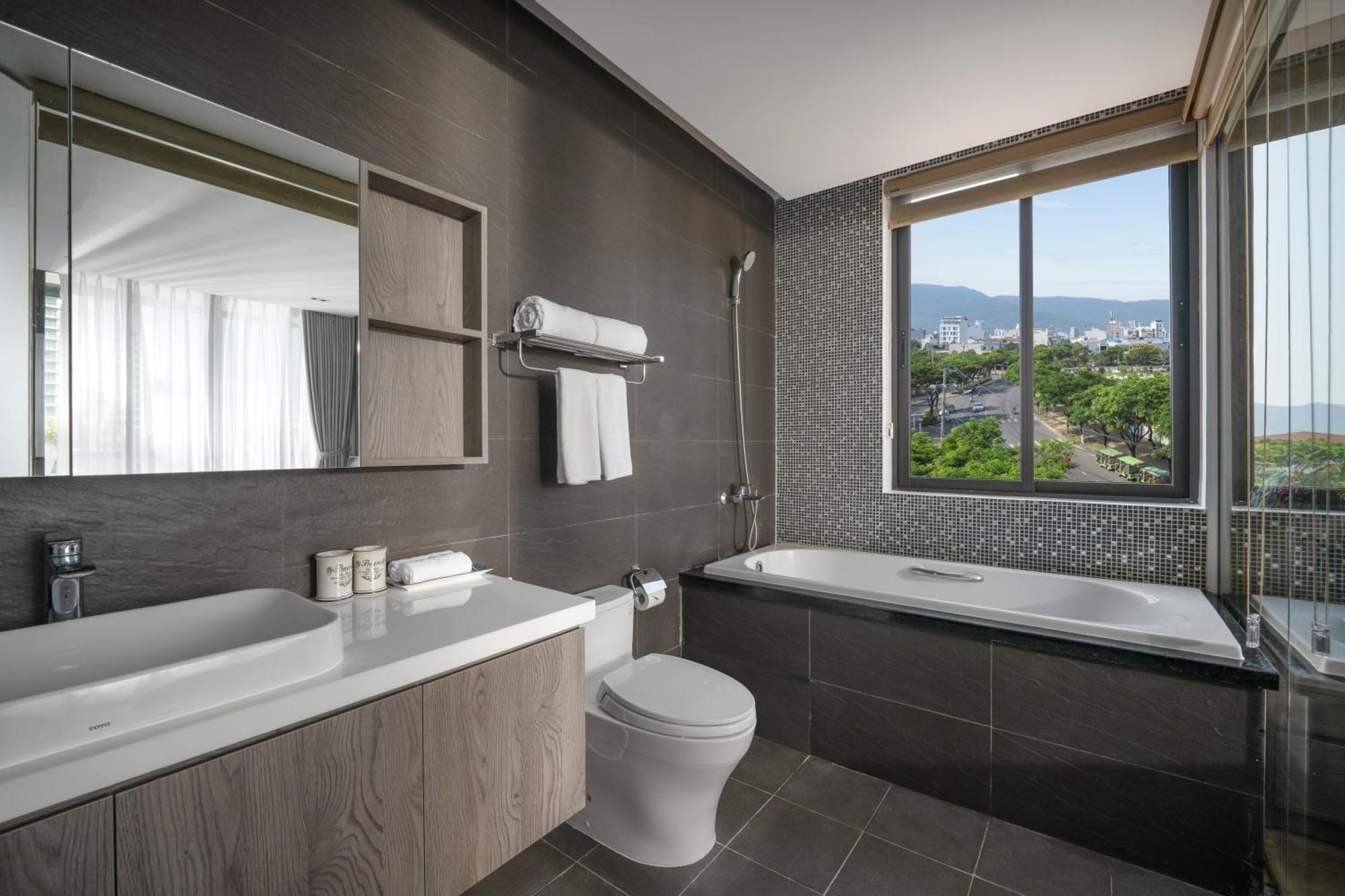 Hotel Tashi Ocean & - Free Gym Access