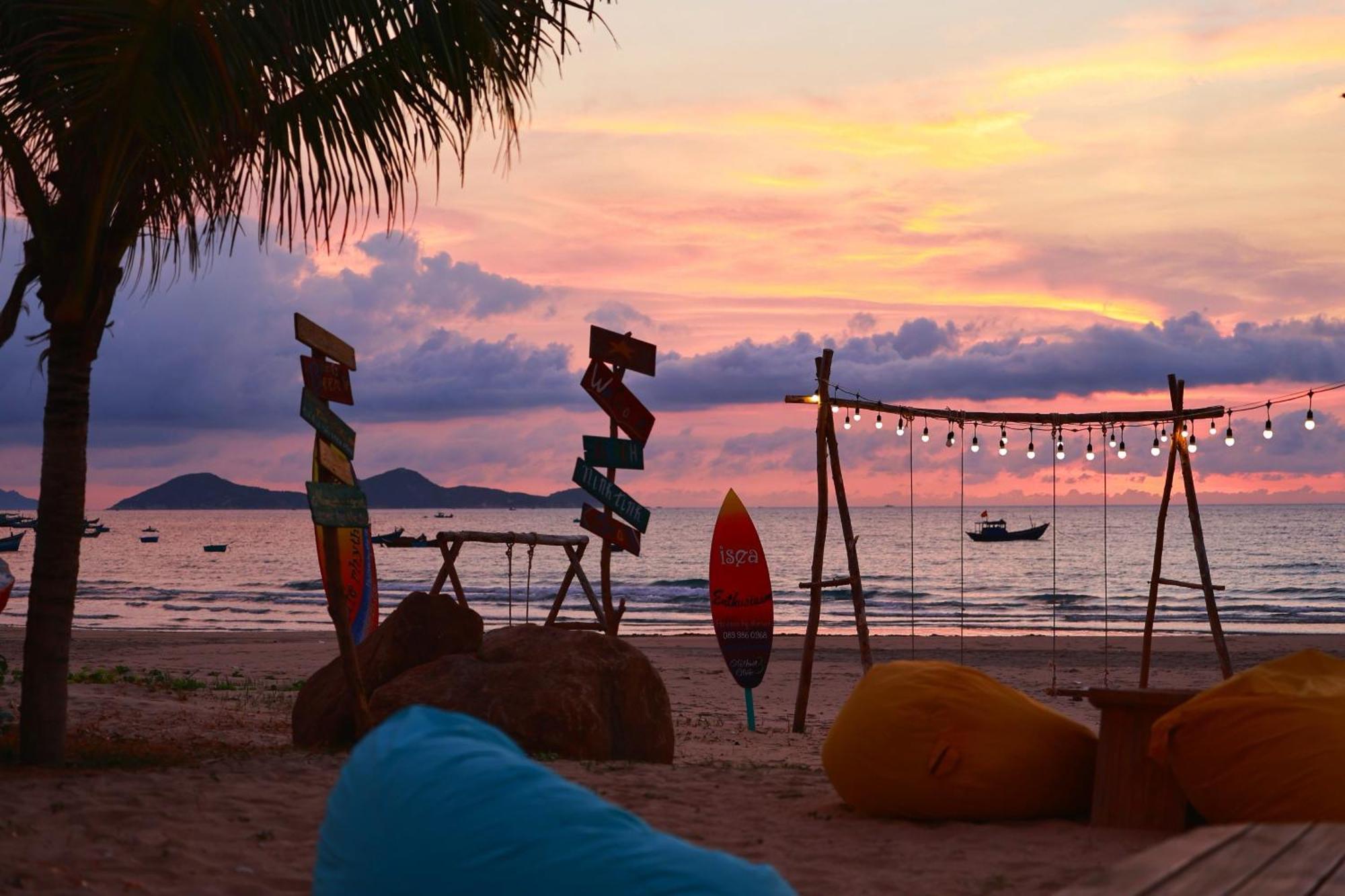 Isea By The Sea Vịnh Ninh Vân