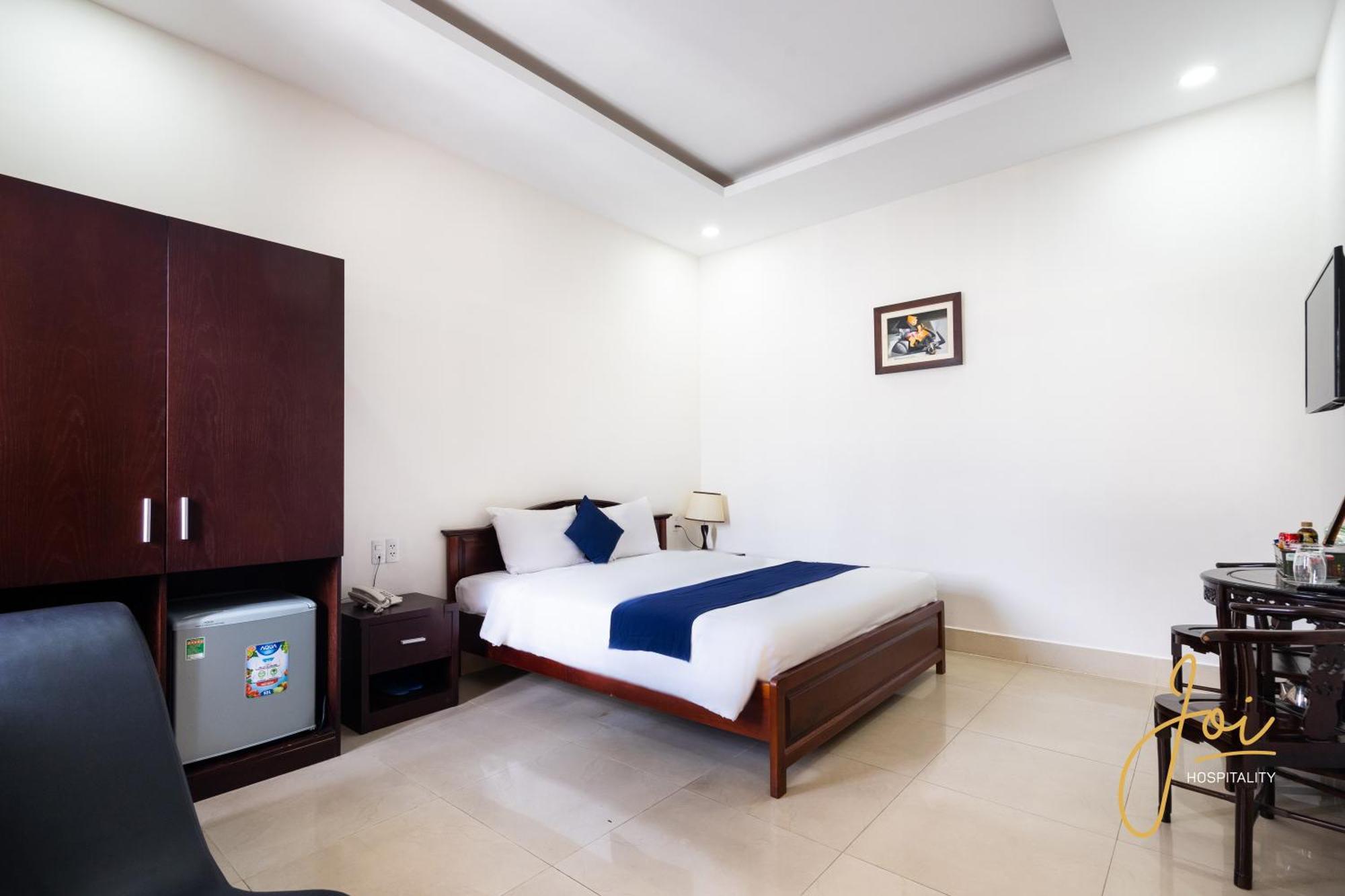 Joi Hospitality - Hotel