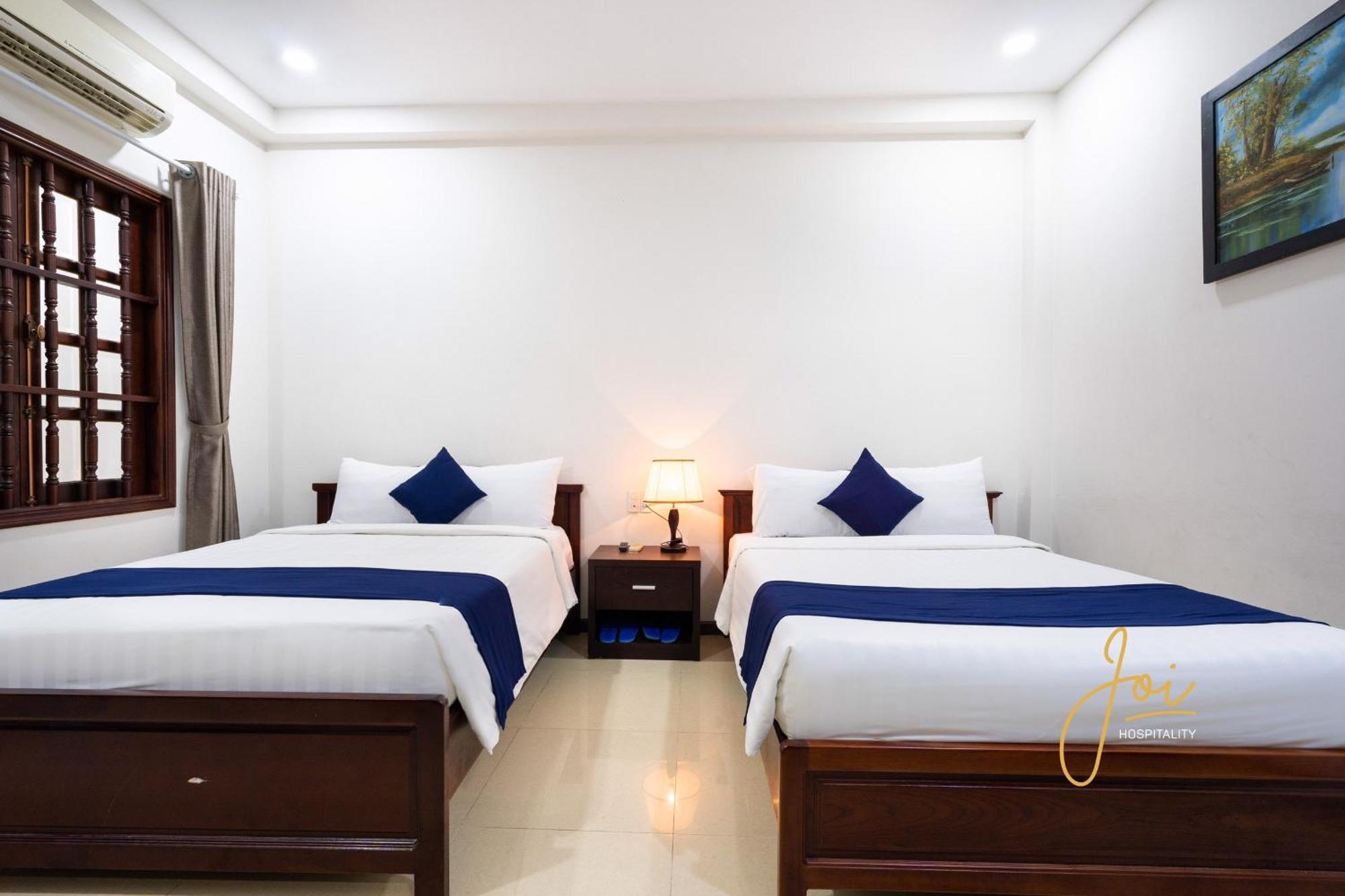 Joi Hospitality - Hotel 3*