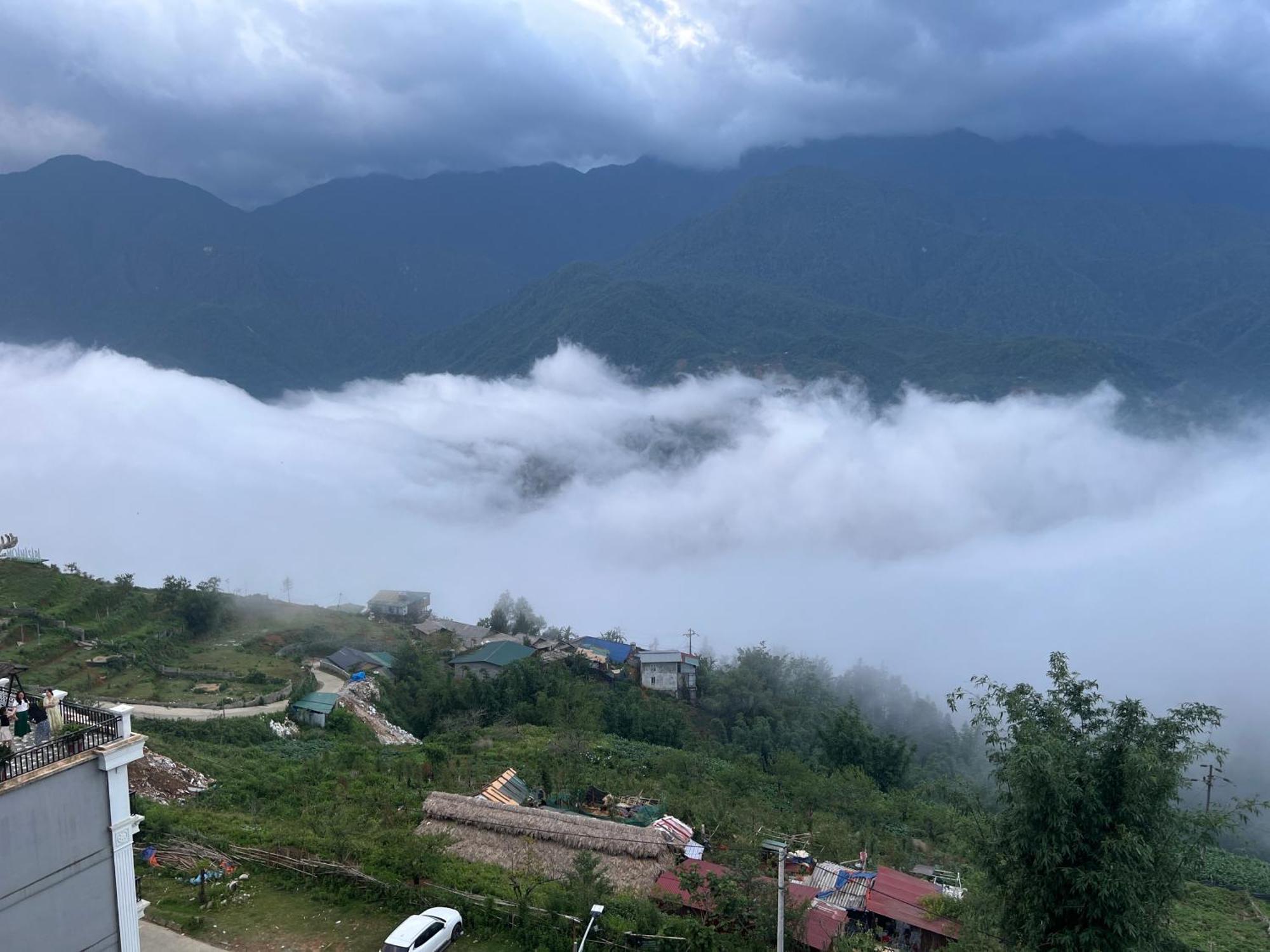 Black Hmong View Hotel 2*