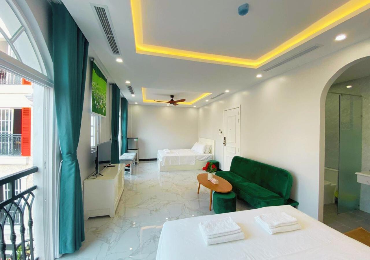 Moonlight Hotel 3*
