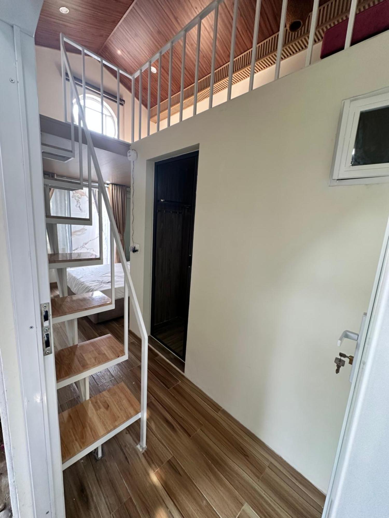 Homestay Gio - *