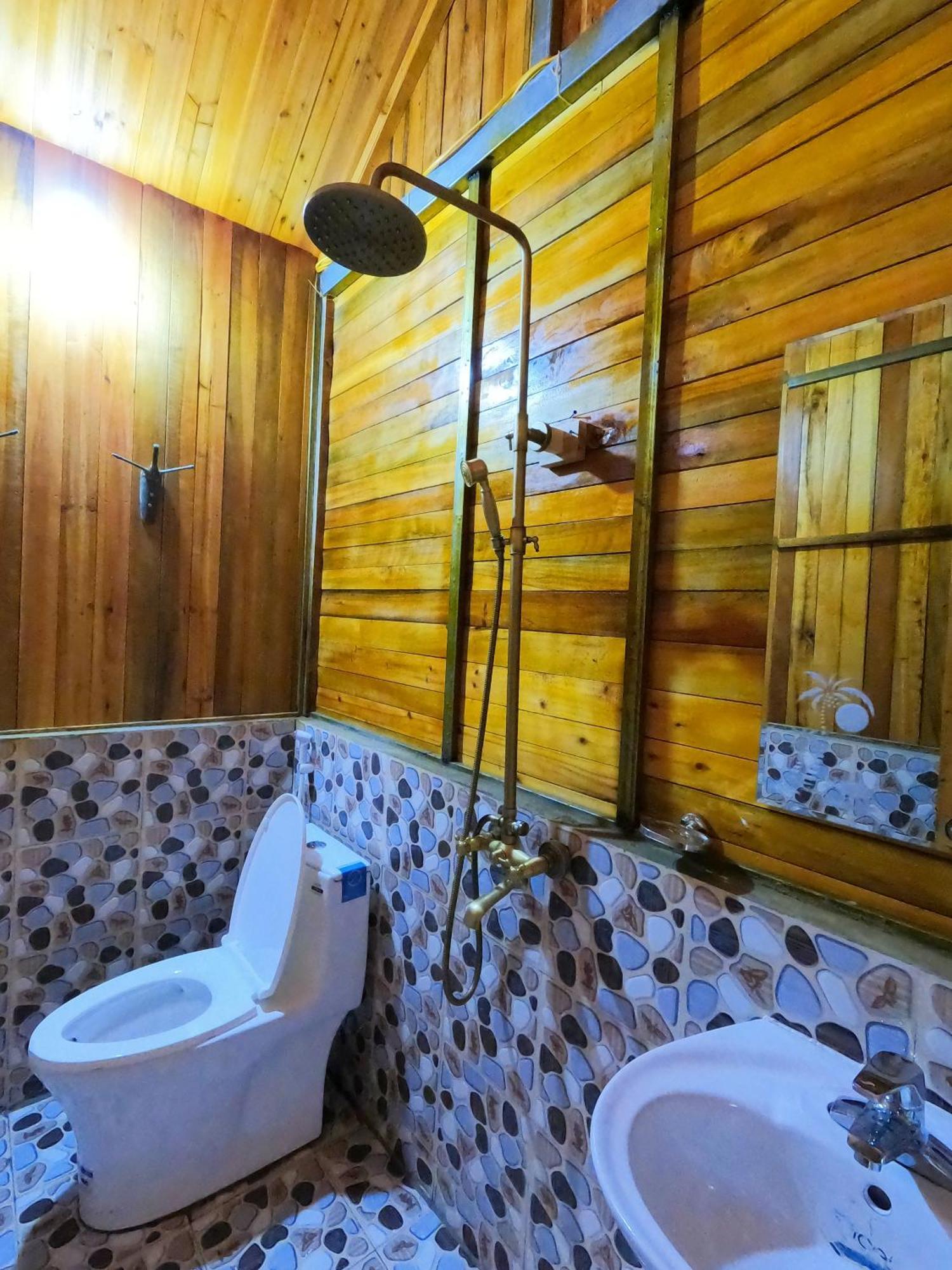 Bed & Breakfast Hoang Su Phi - Mong Ngua