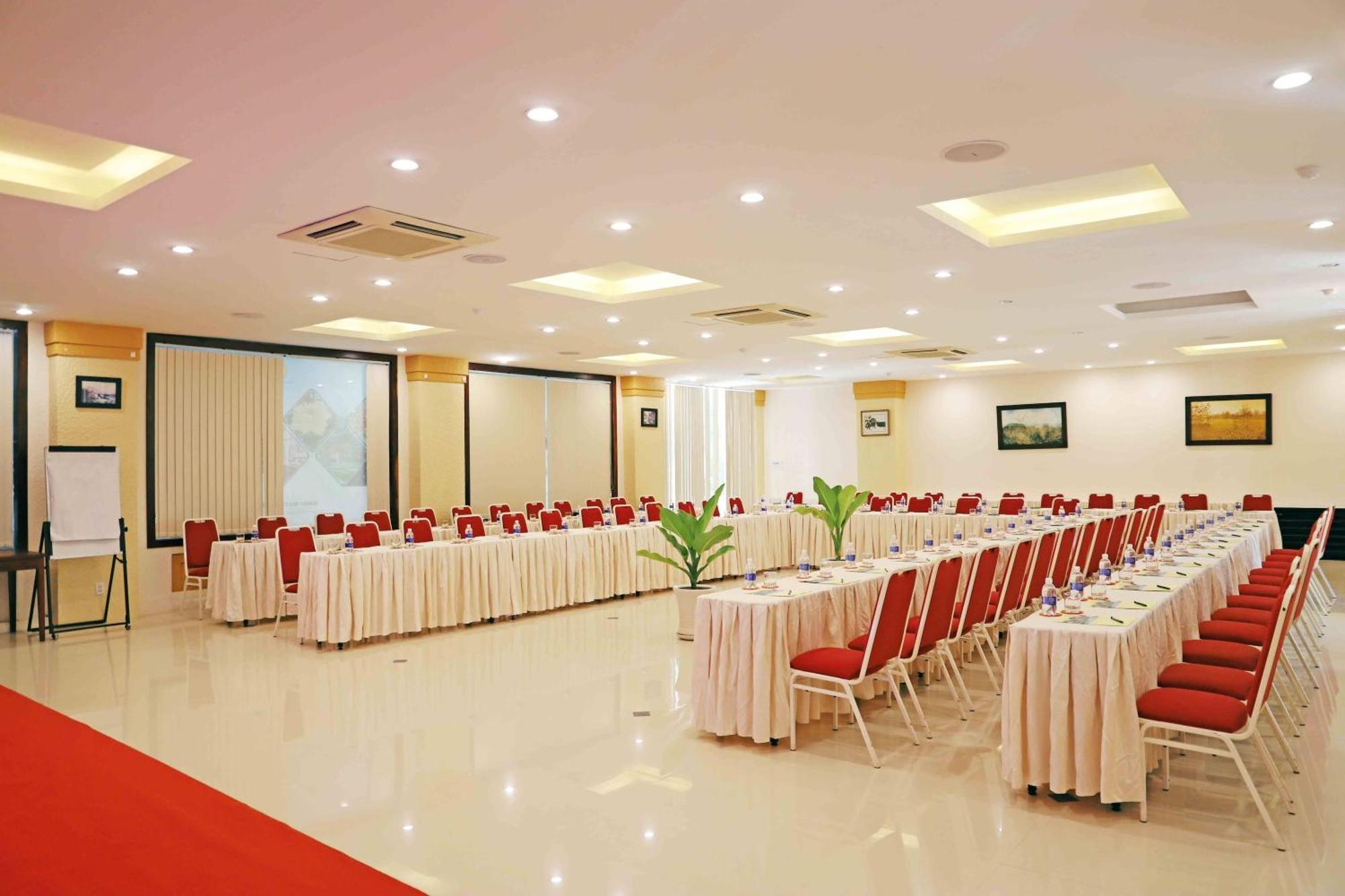 Khu nghỉ mát Sunny & 4*