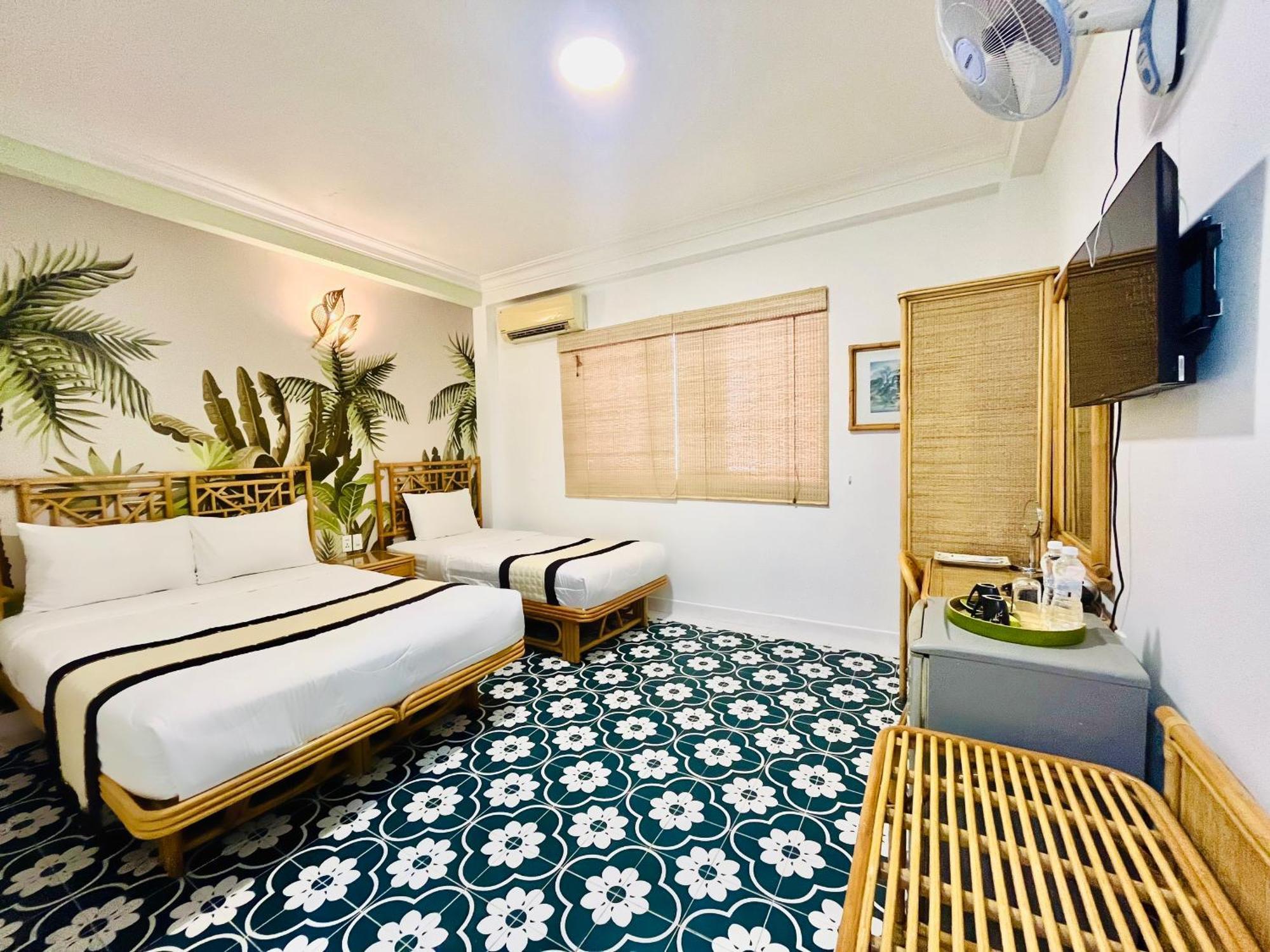 Khách sạn Spring House TP. Hồ Chí Minh