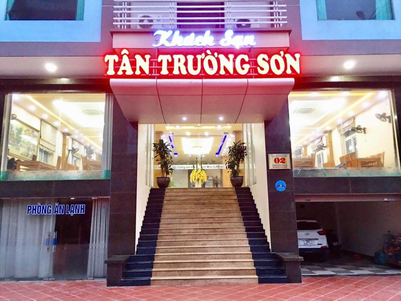 Khach San Tan Truong Son Hotel