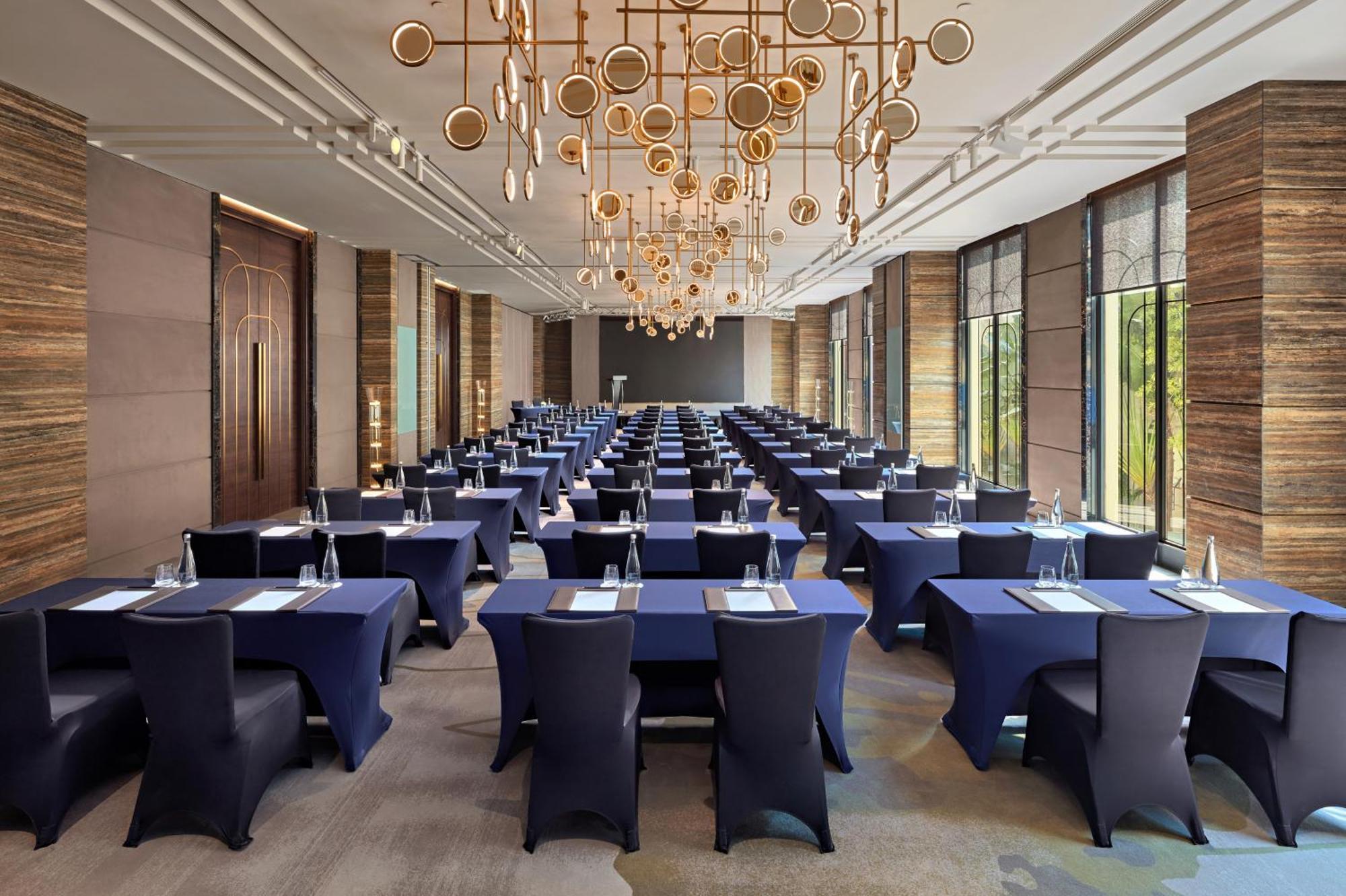 Moevenpick Centre Hotel