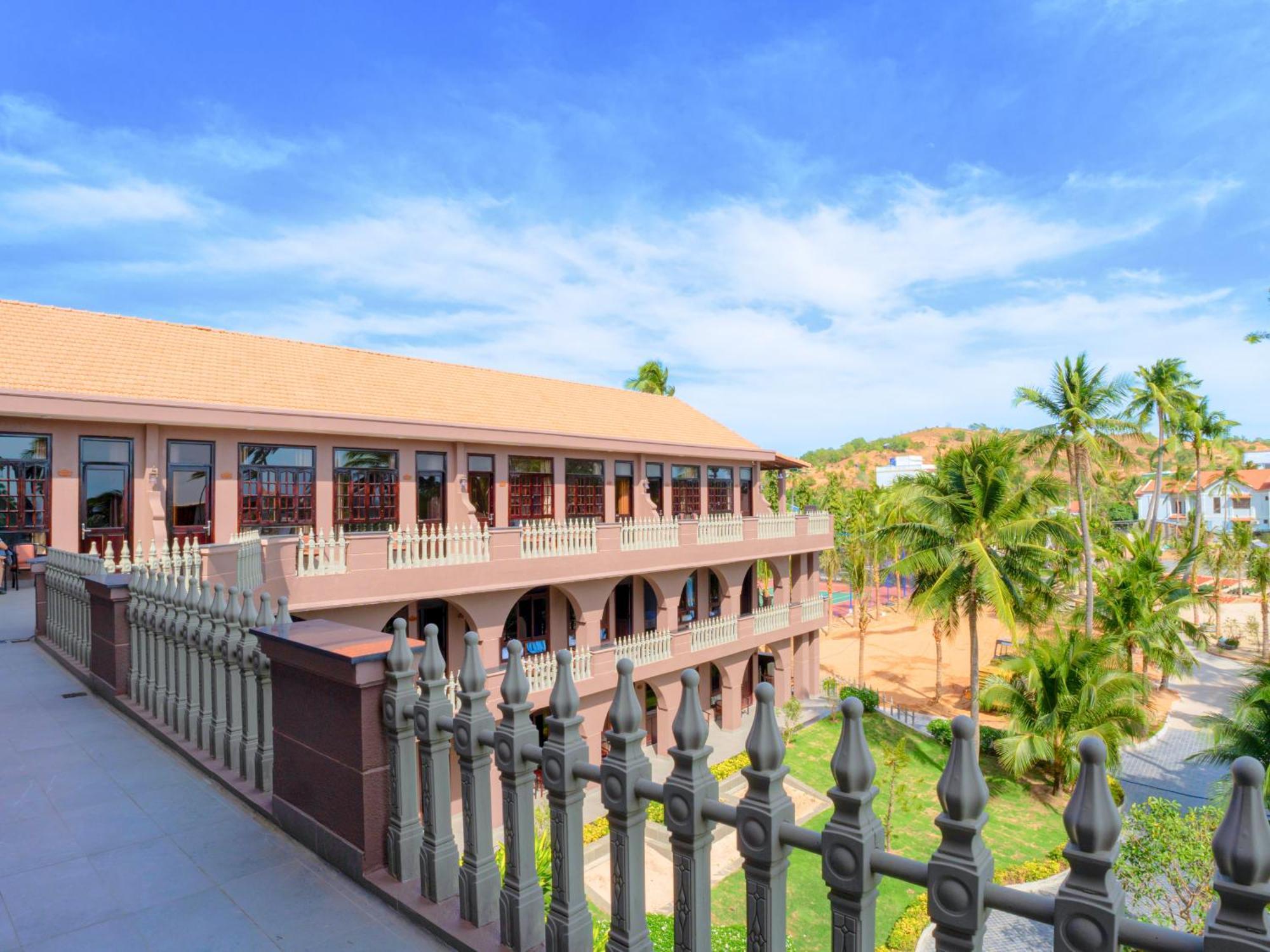 Le Viva Mui Ne Resort 4*
