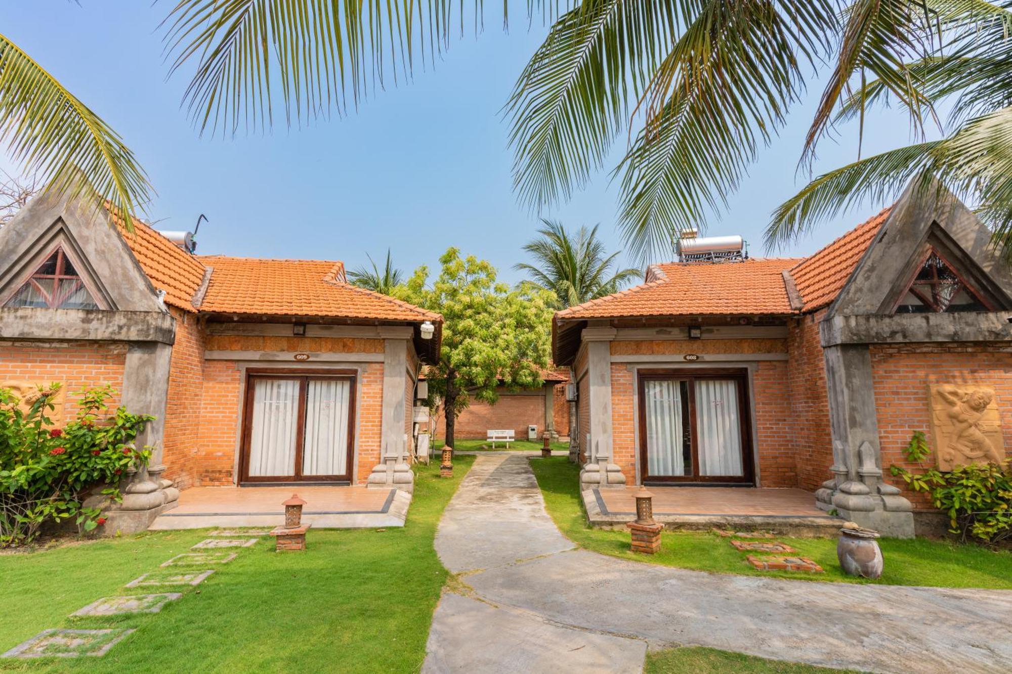 Ttc Ninh Thuan - Unlimited Access To Water Park Resort 3*