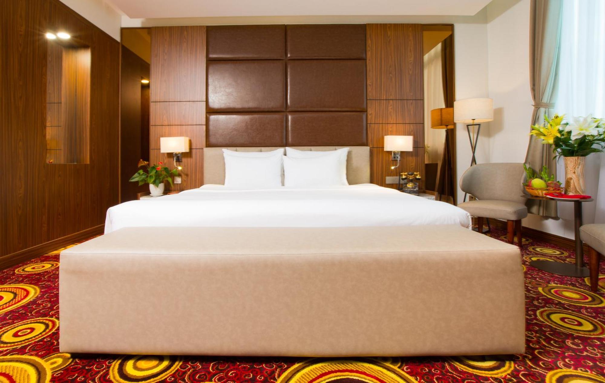 Phat Riverside 4*