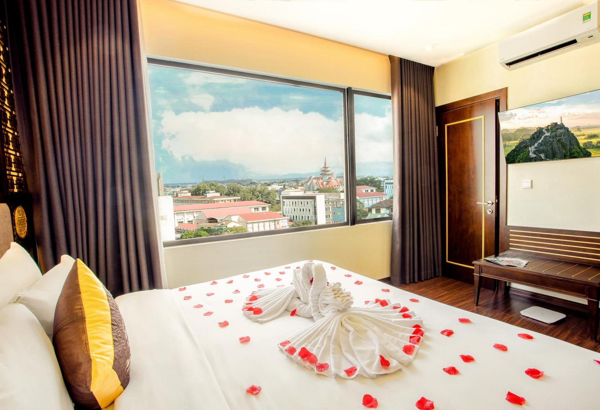Thanh Lich Royal Boutique 4* Hue