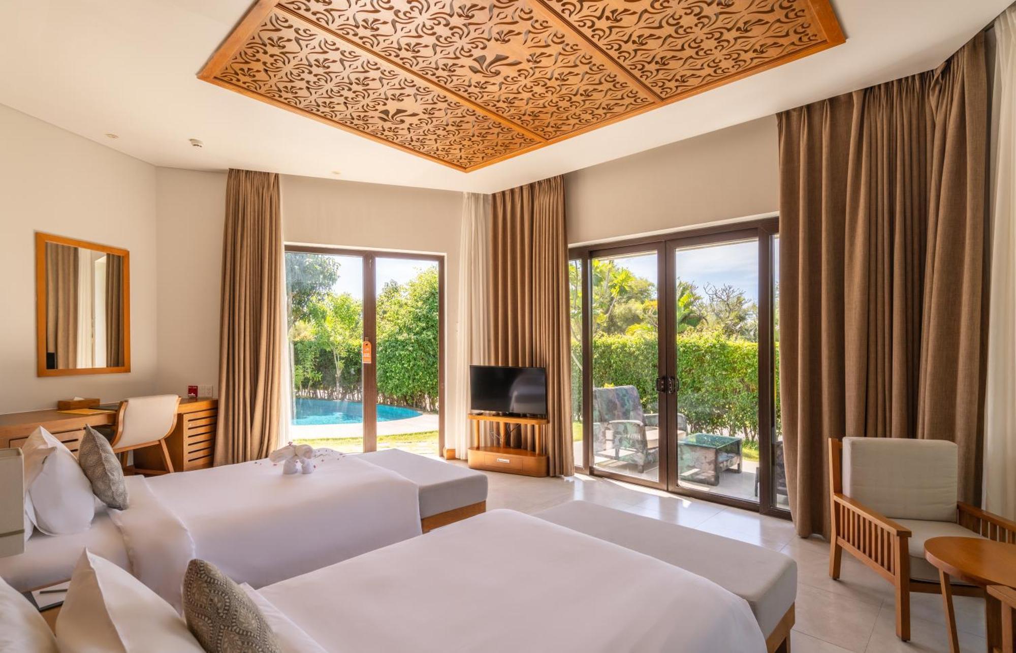 The Shells & Resort 5*
