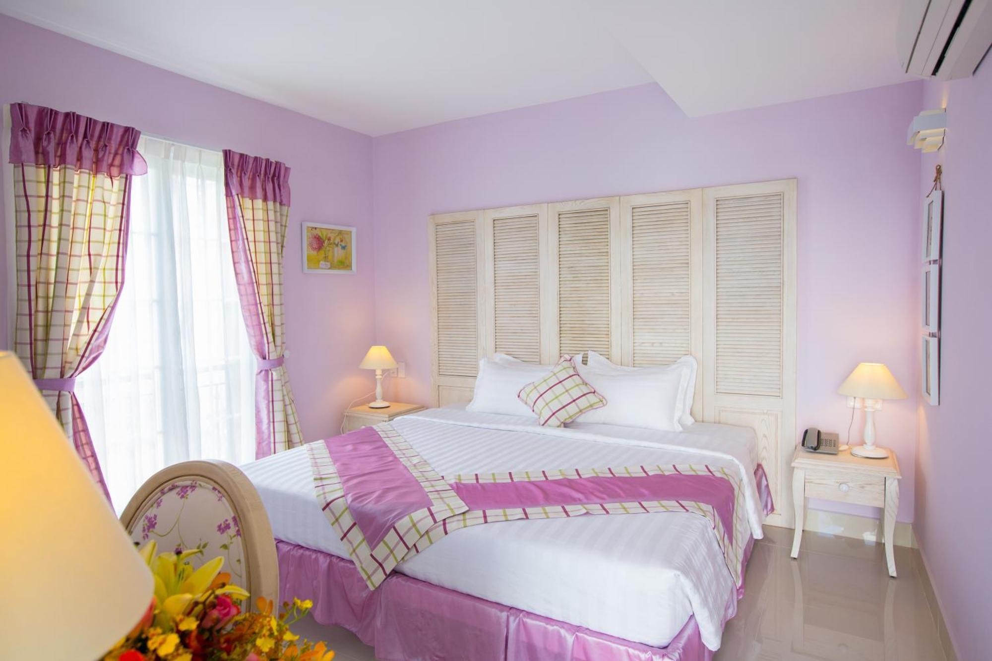 L'odéon Phu My Hung 3*