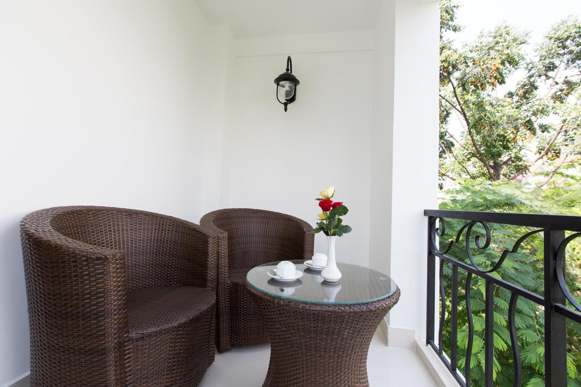 L'odéon Phu My Hung 3* TP. Hồ Chí Minh