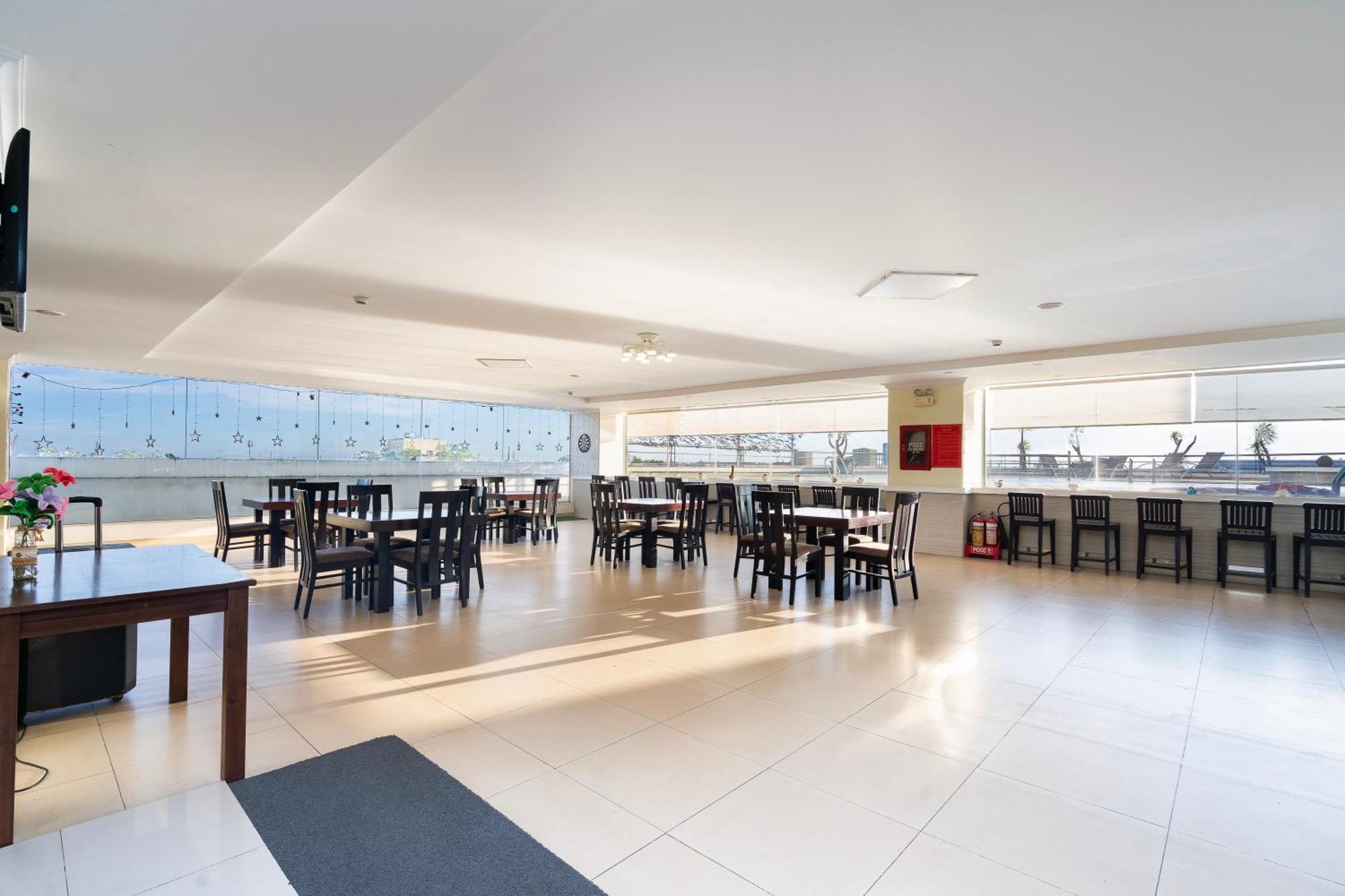 Hotel Harbour - Old Golf Phu My