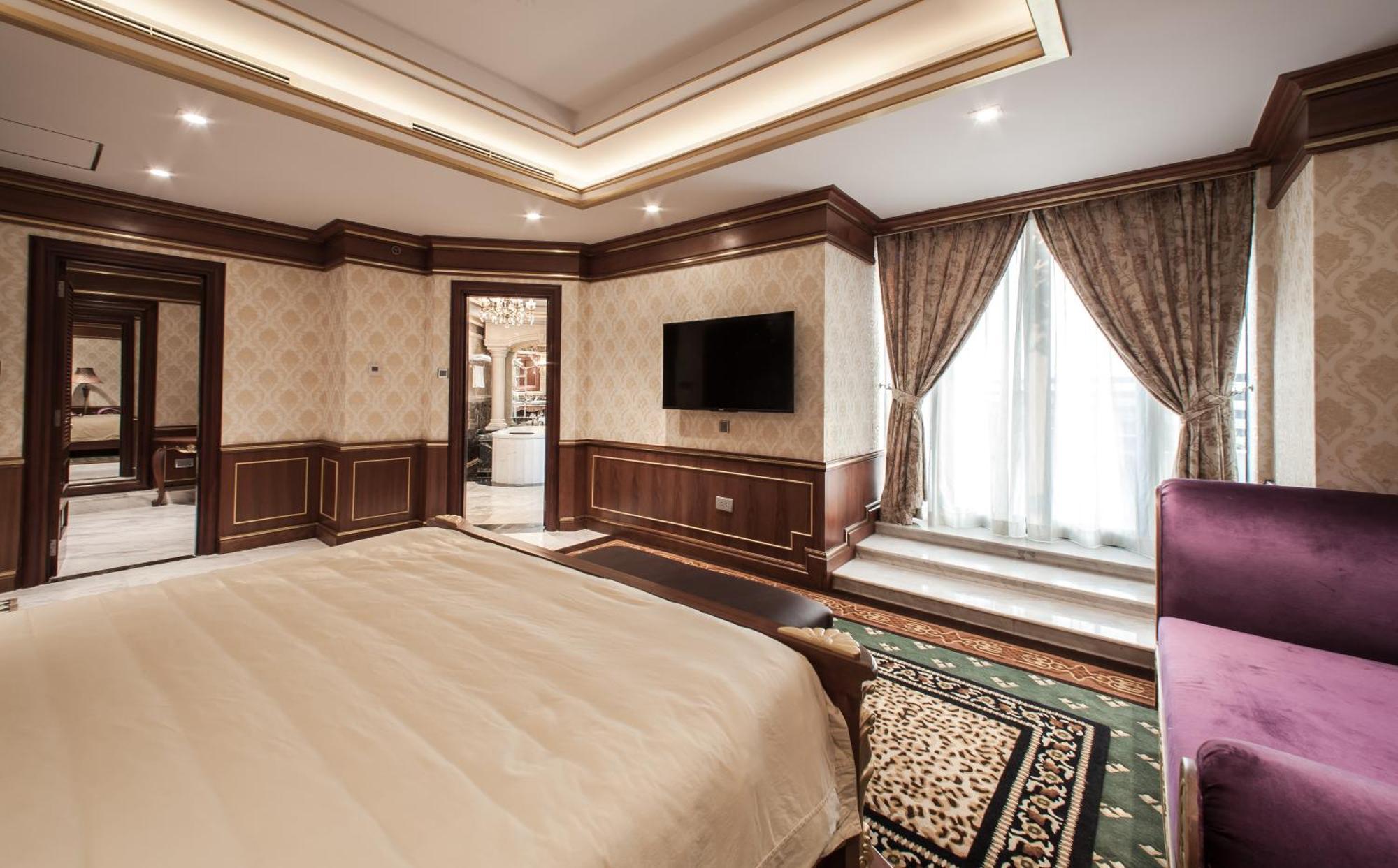 Khách sạn Quân đội - 1a Nguyễn Tri Phương