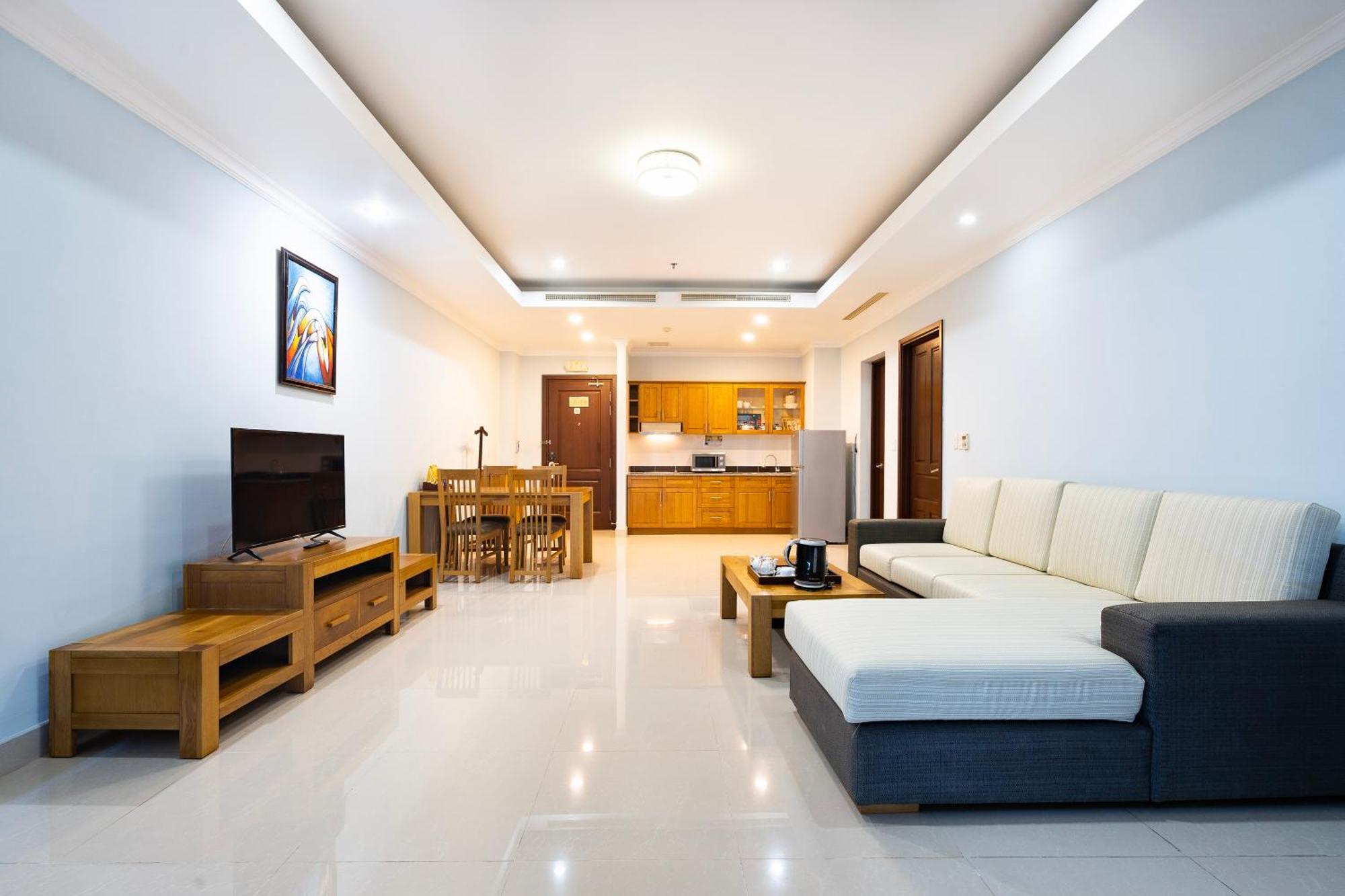 Hotel Harbour - Old Golf Phu My