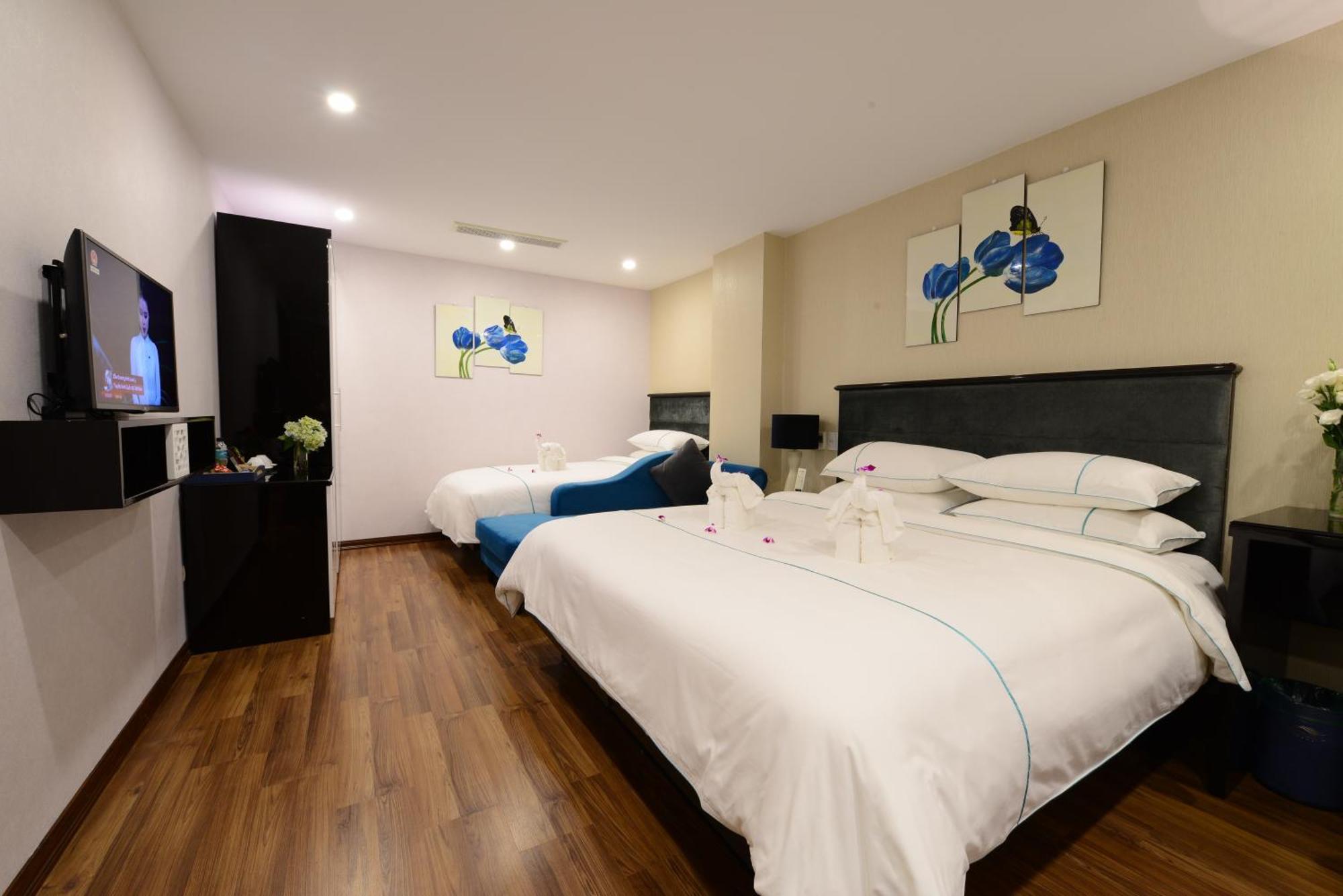 Hotel Emerald Waters & Hanoi