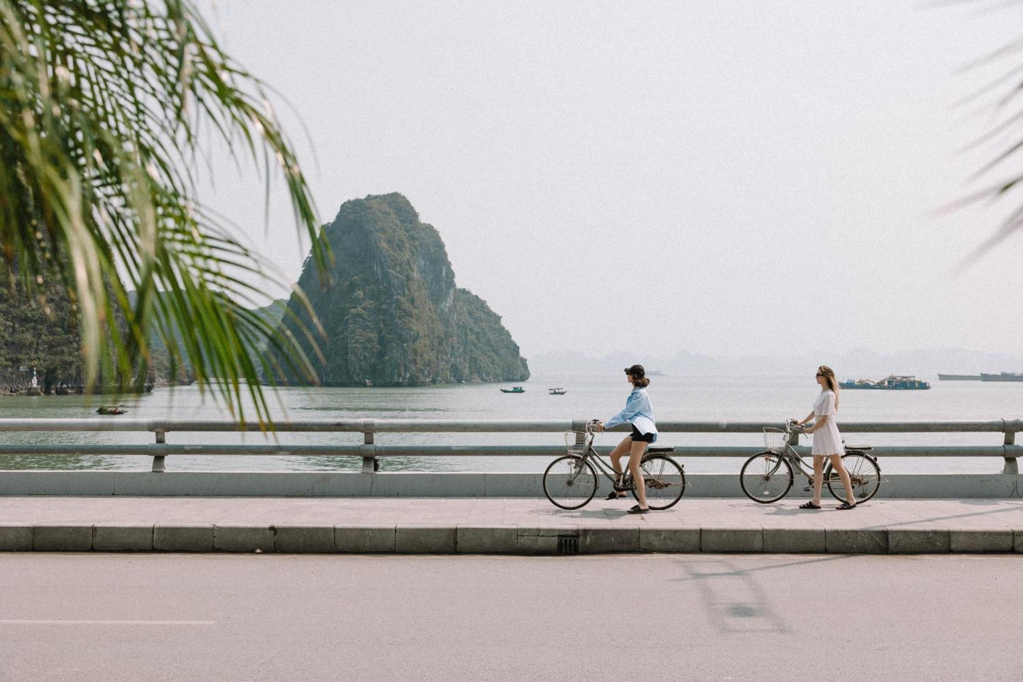 Deja Vu House Hotel Ha Long